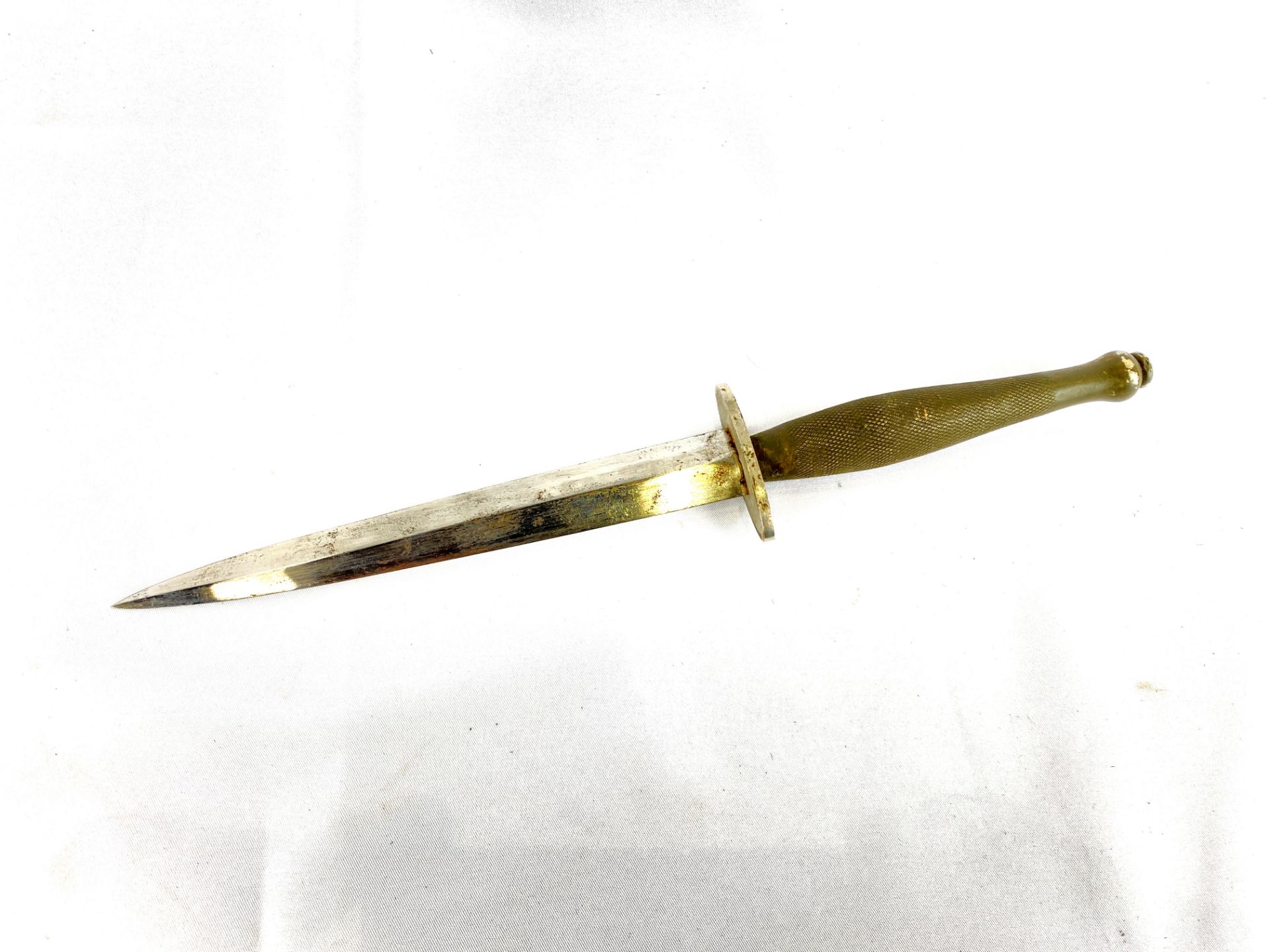 Two military daggers - Image 2 of 5