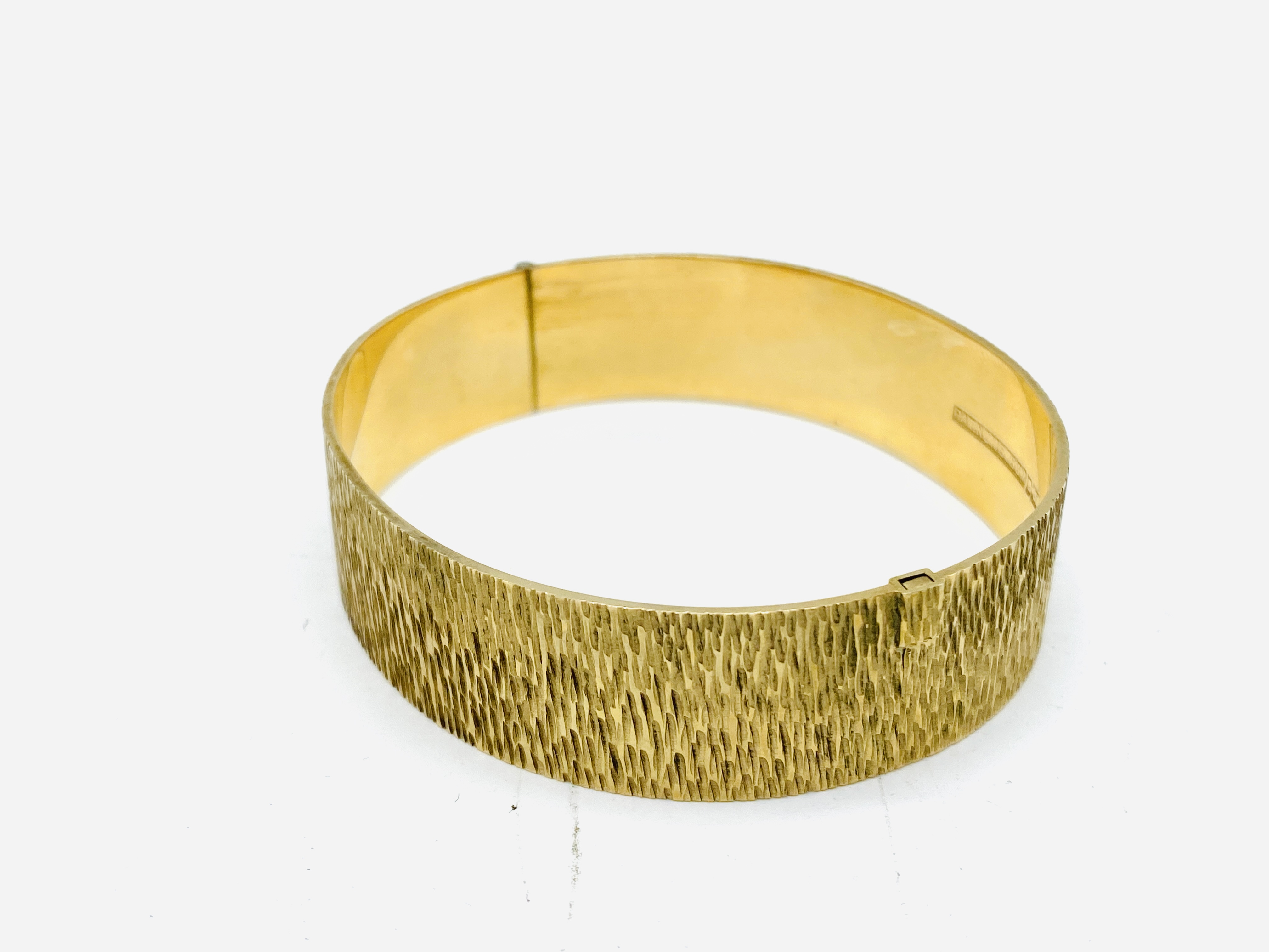 9ct gold bracelet