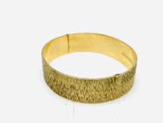 9ct gold bracelet