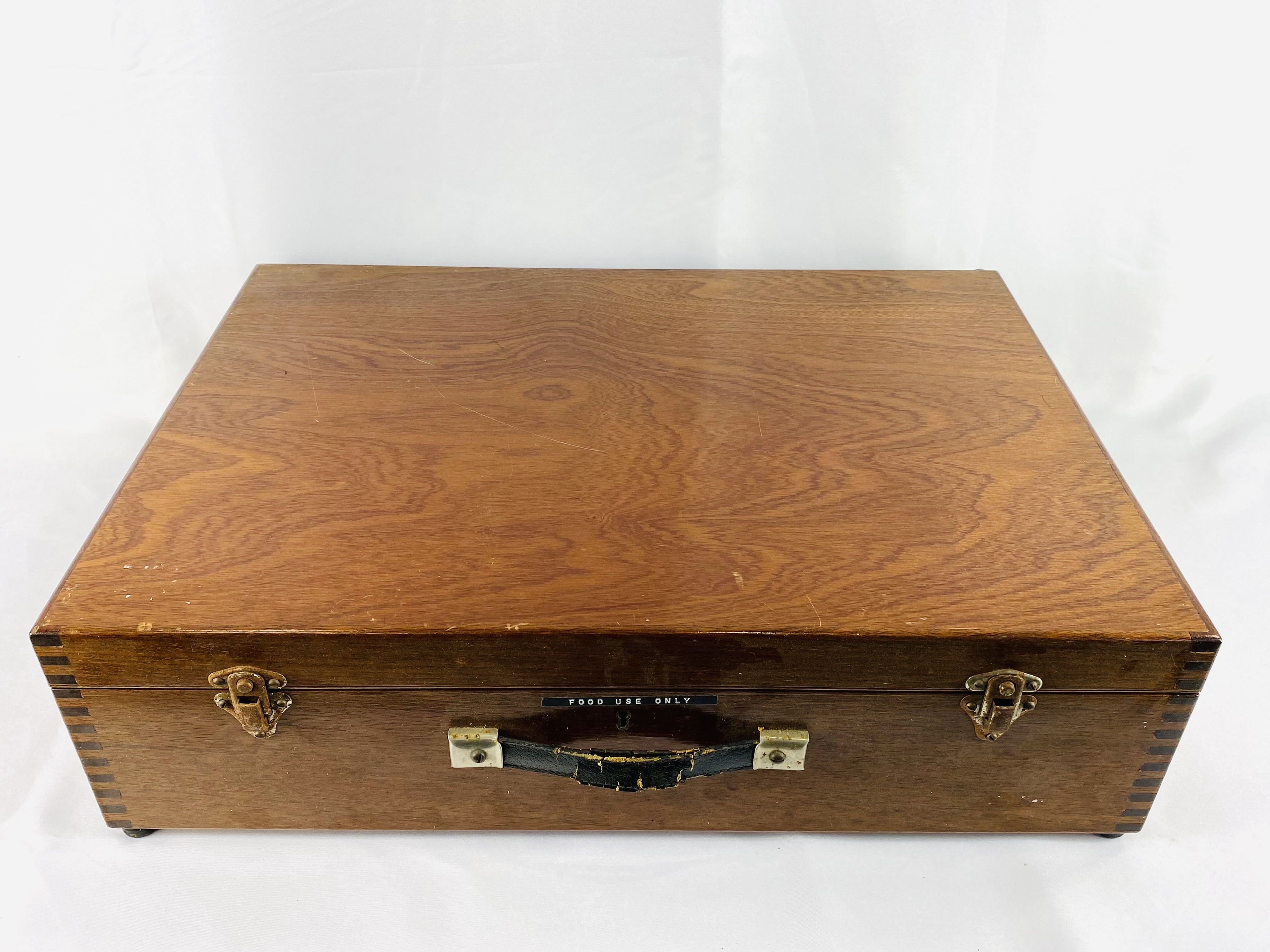 Mahogany box containing laboratory measures - Image 3 of 3