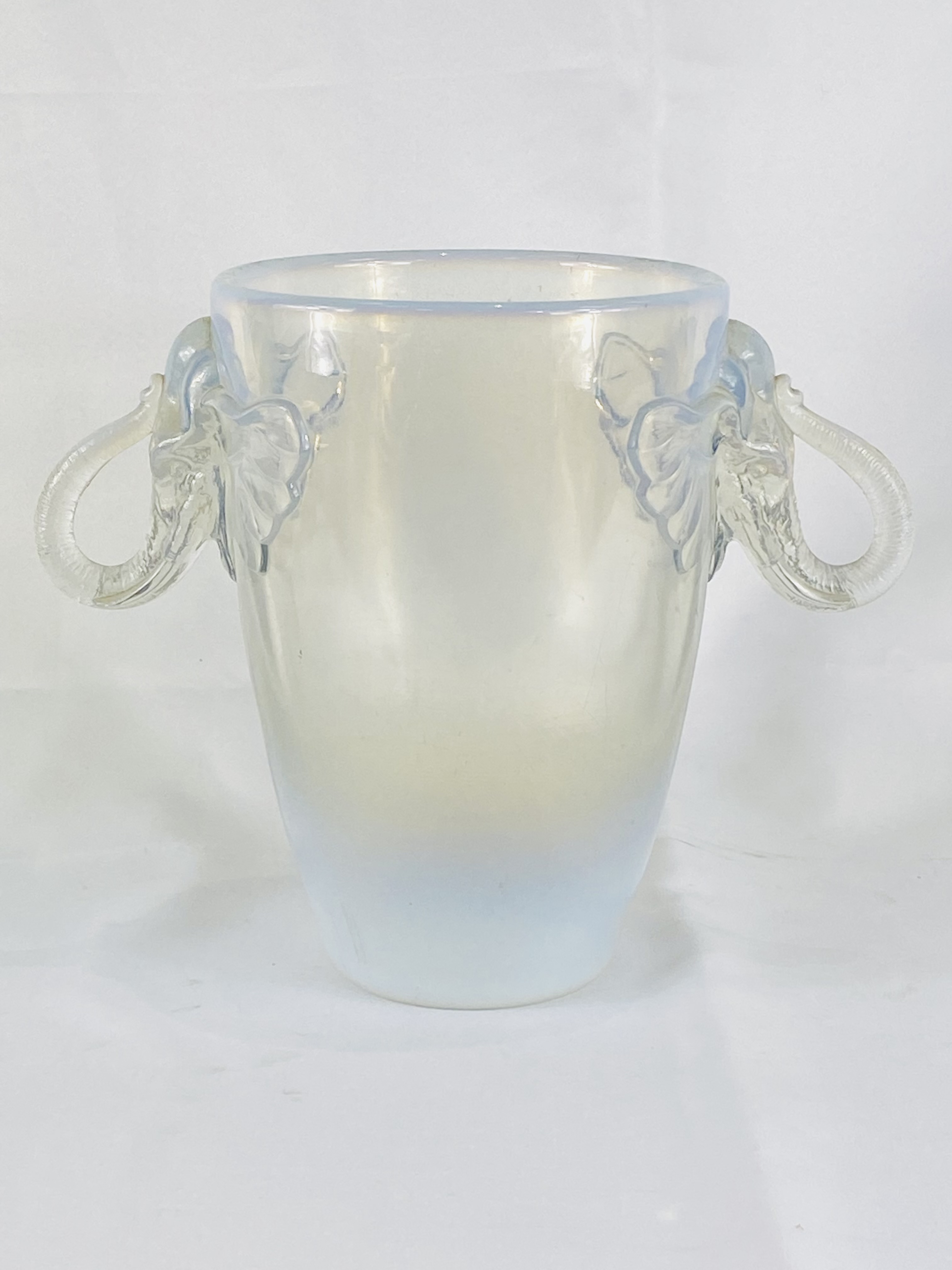 Vaseline glass vase - Image 4 of 4