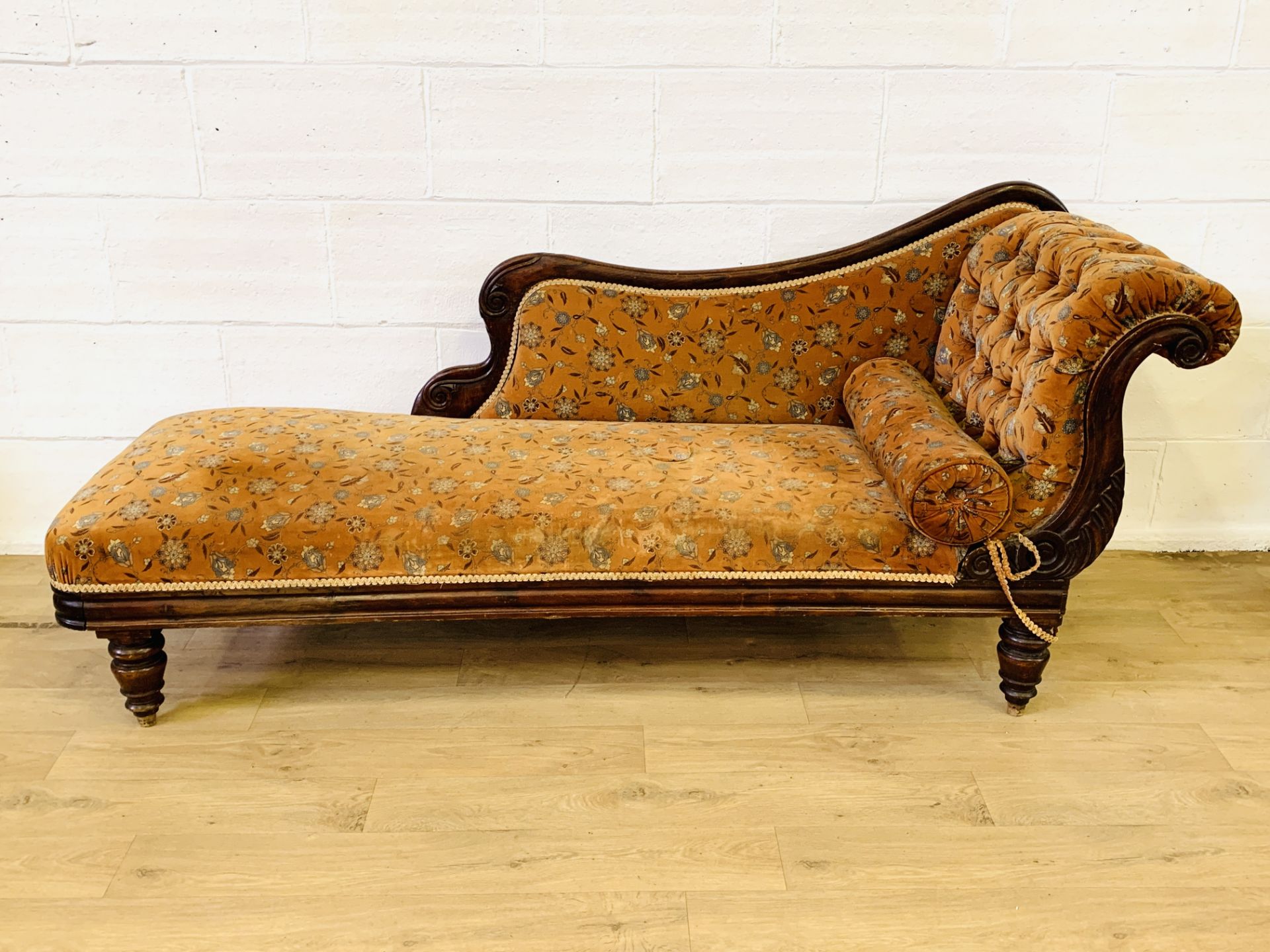 Victorian chaise longue - Image 3 of 5