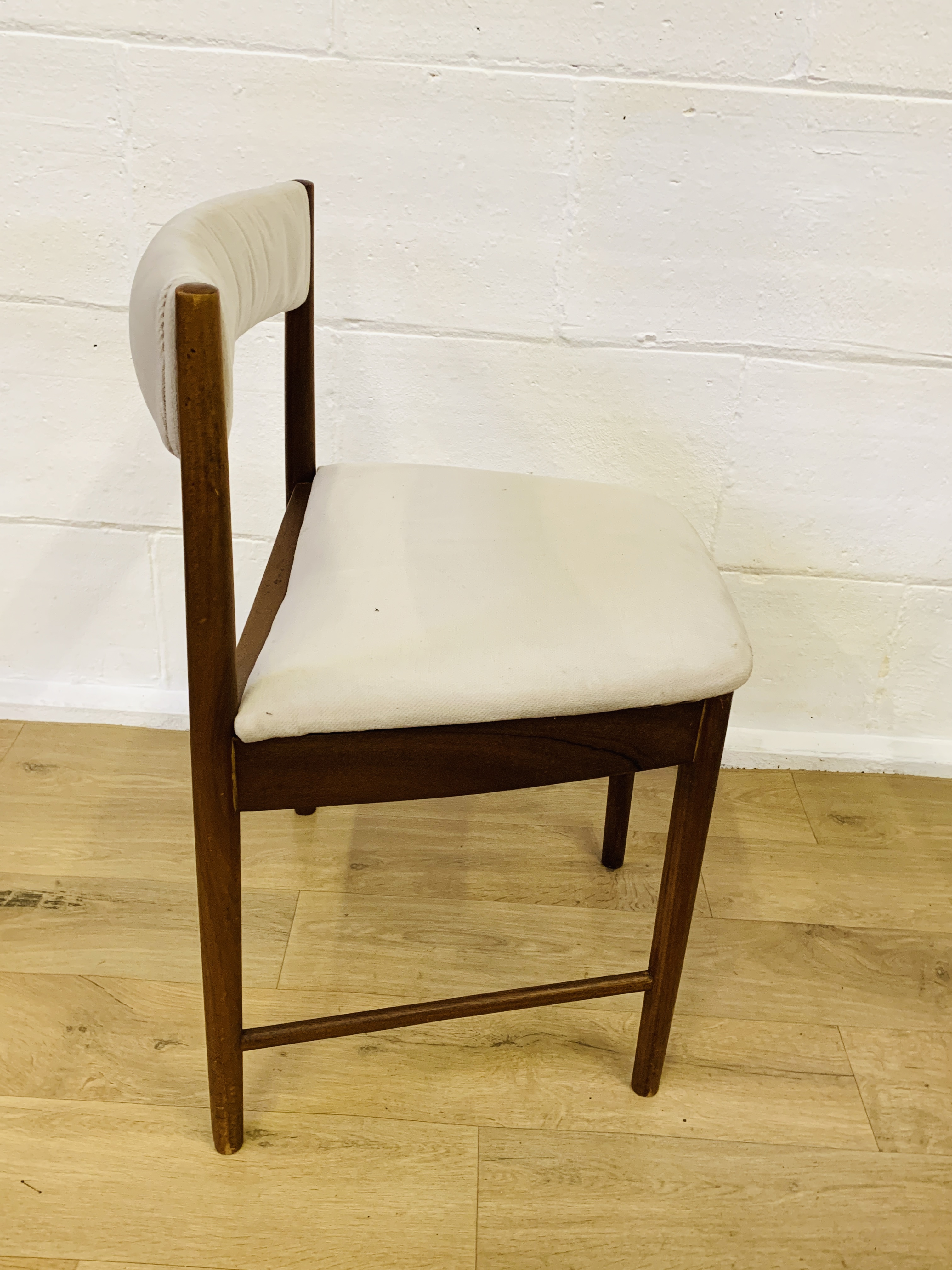 Four teak dining chairs - Image 4 of 4