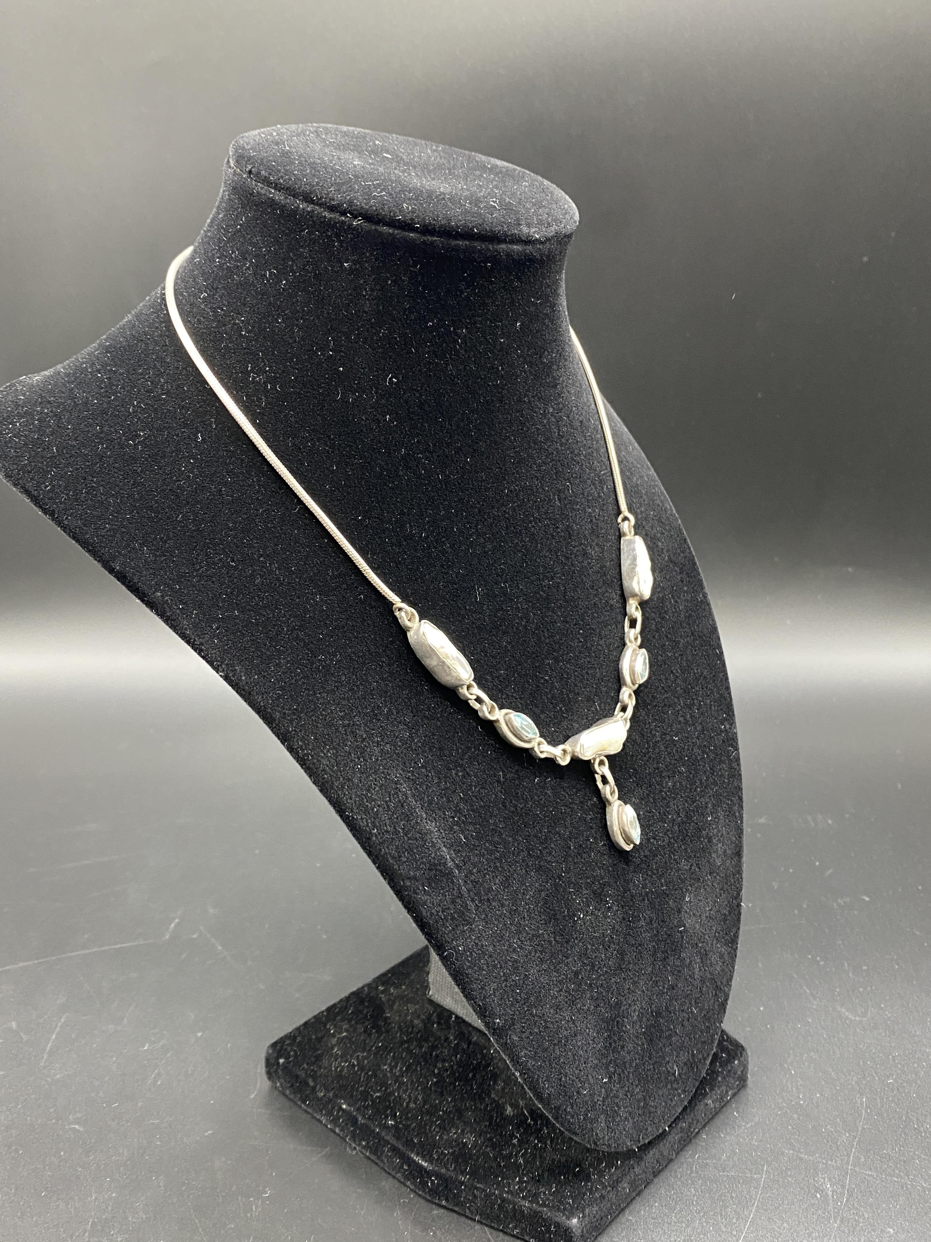 Silver necklace set with pearls - Image 3 of 4