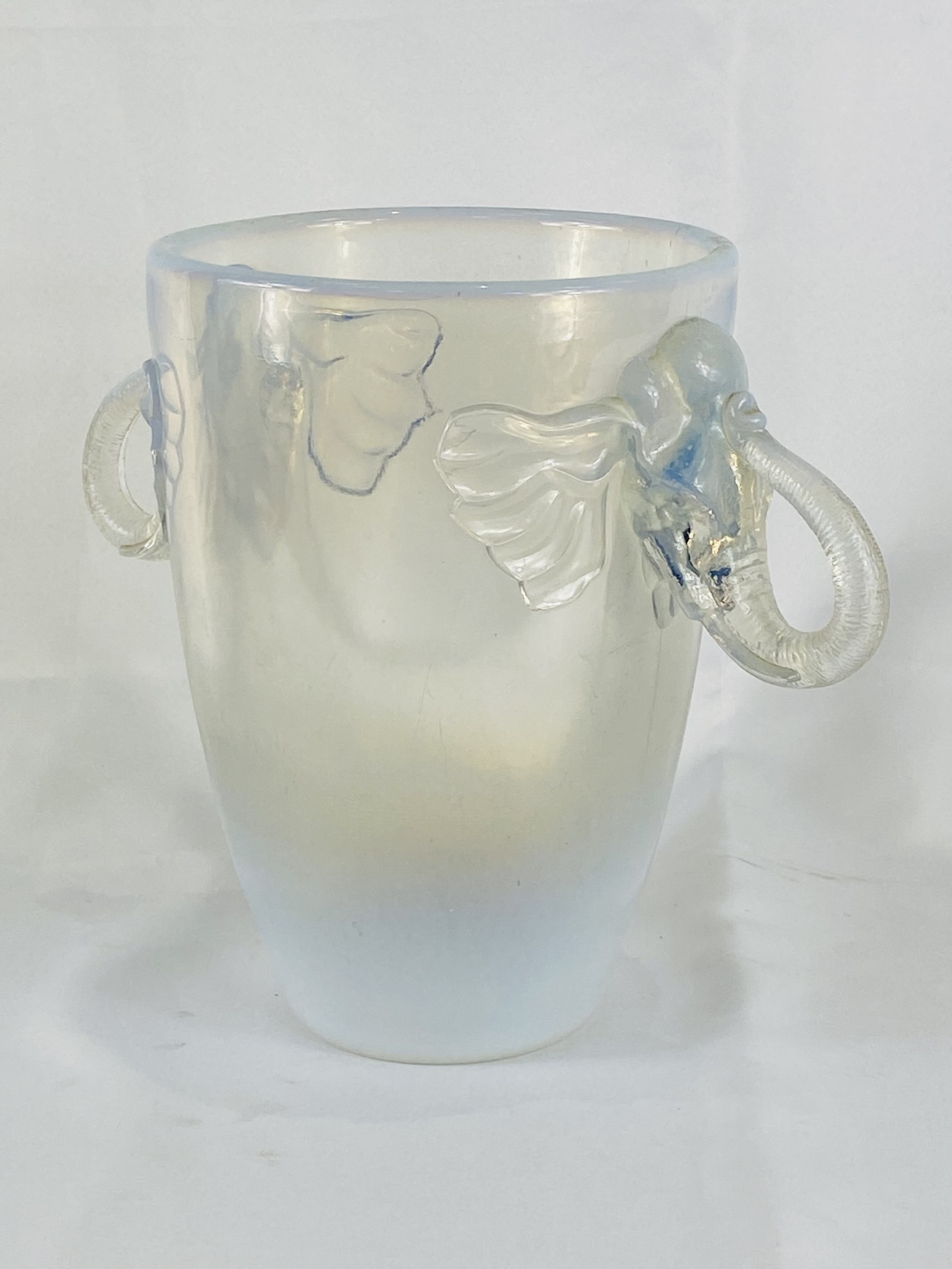 Vaseline glass vase - Image 3 of 4