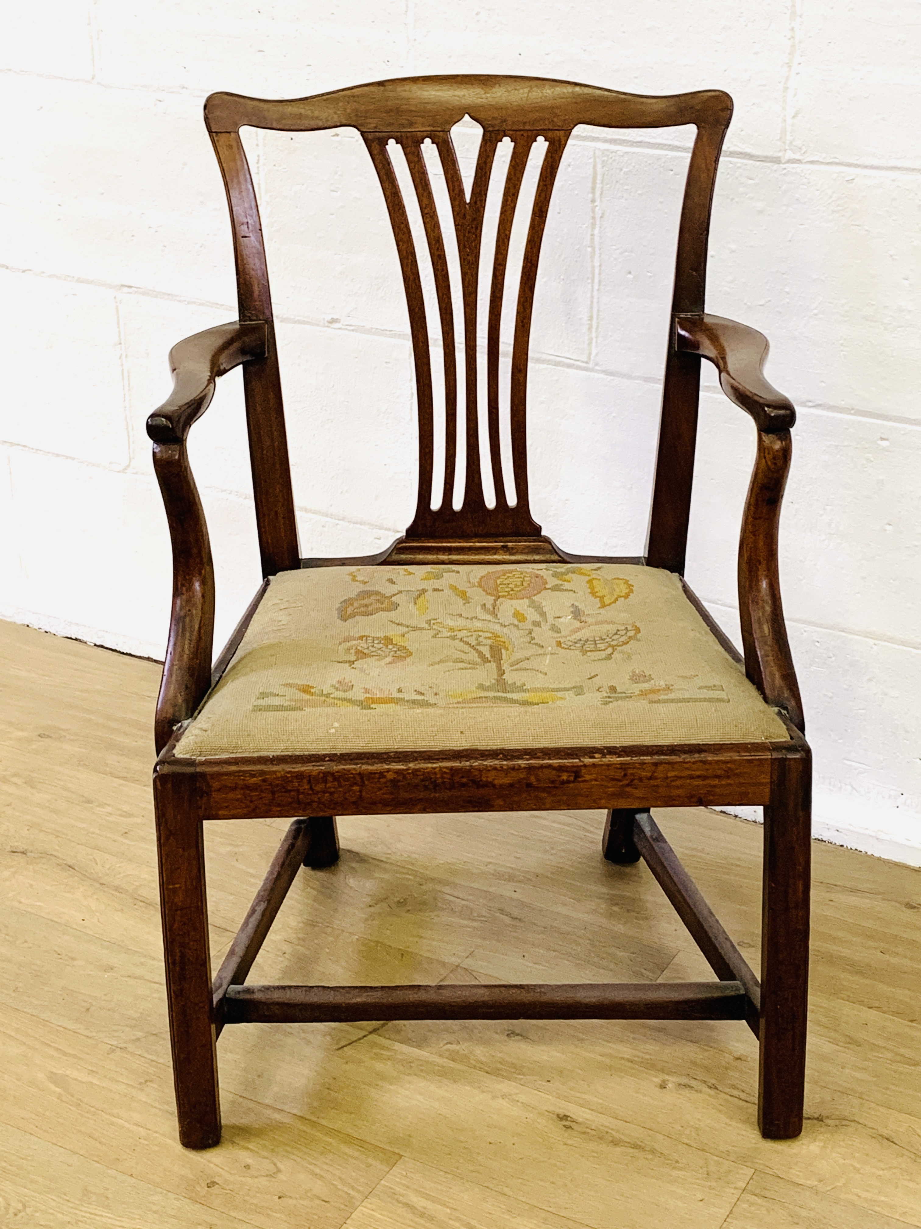 Mahogany elbow chair - Image 3 of 4