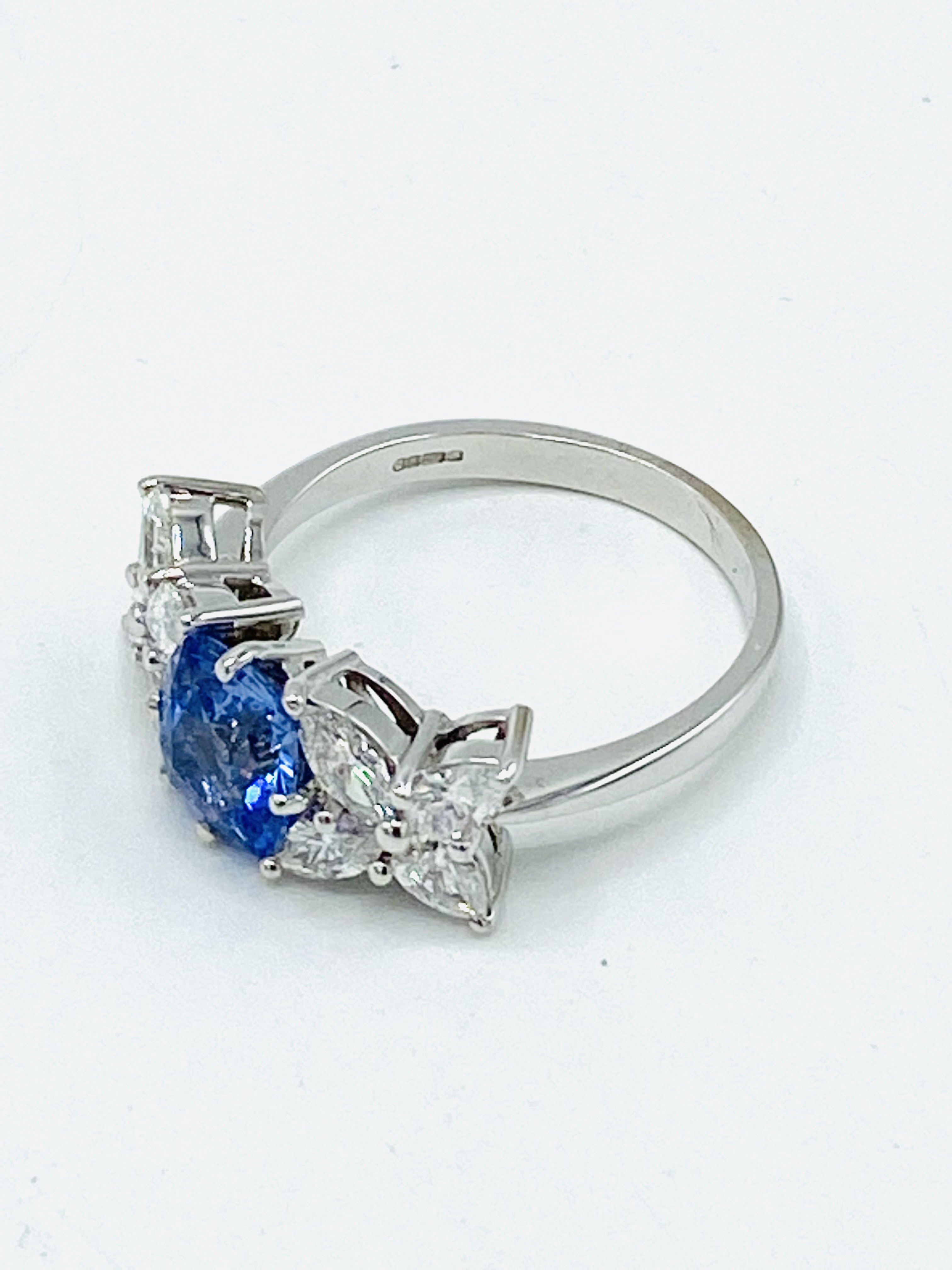 18ct white gold, tanzanite and diamond ring - Image 3 of 5