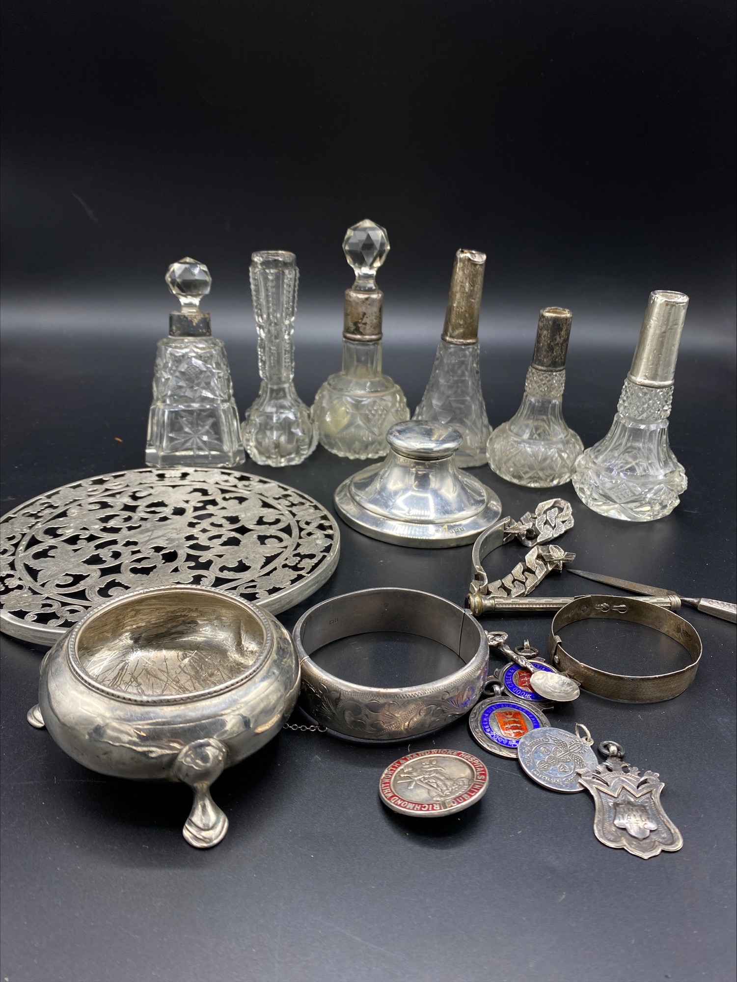 A quantity of silver for repair or restoration - Image 2 of 4