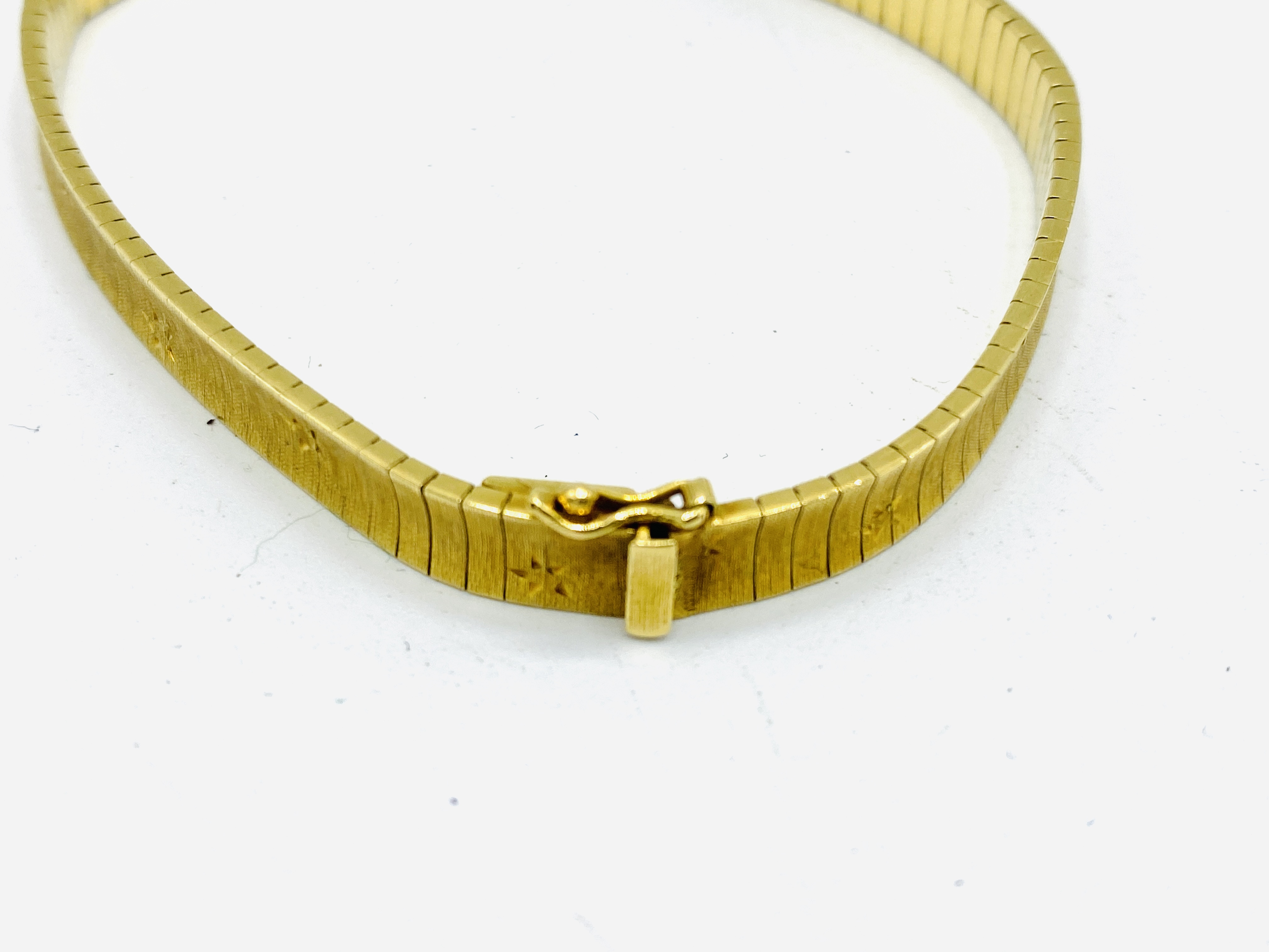 18ct gold bracelet - Image 4 of 5