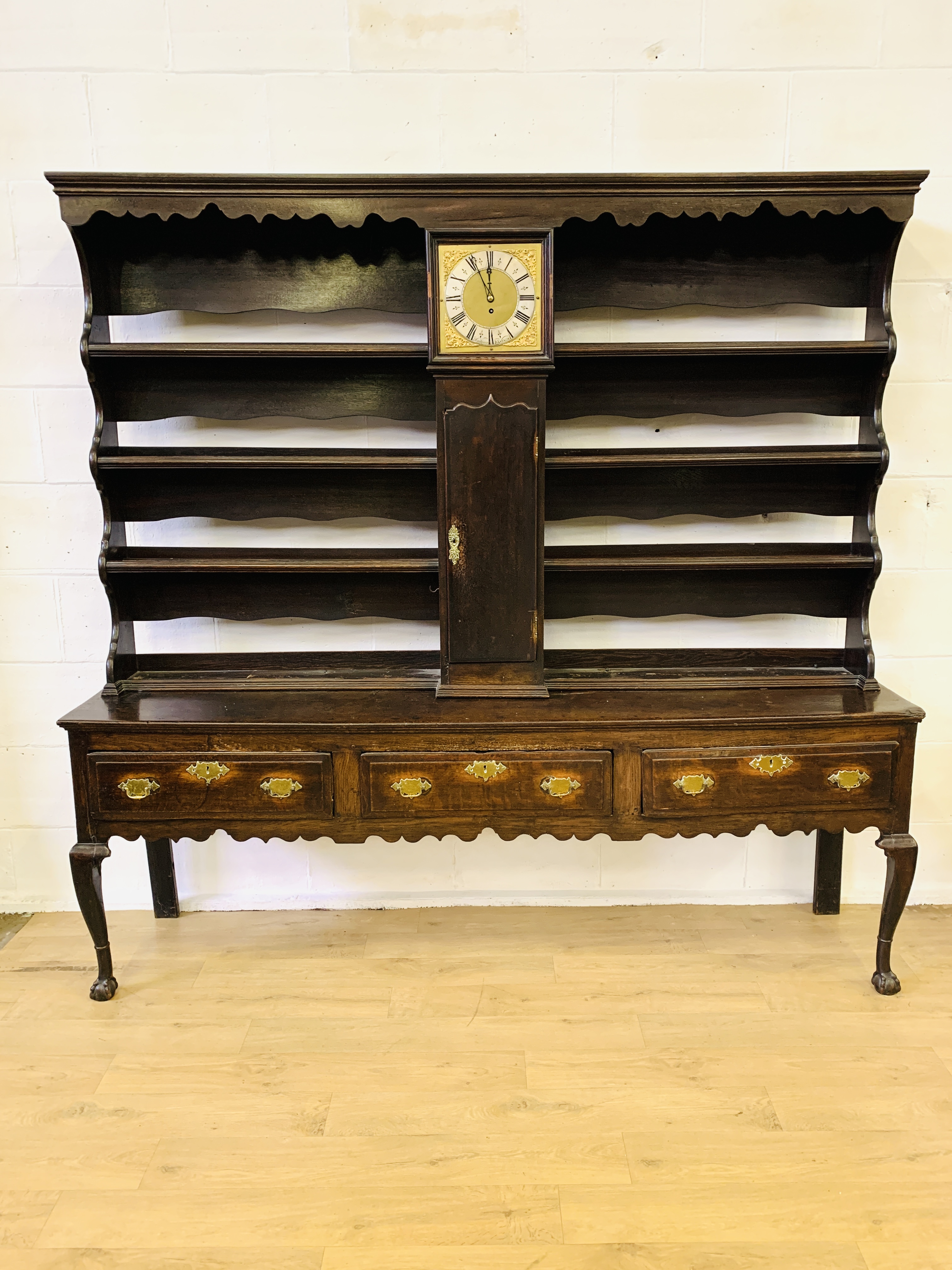 18th century mahogany dresser - Image 12 of 12