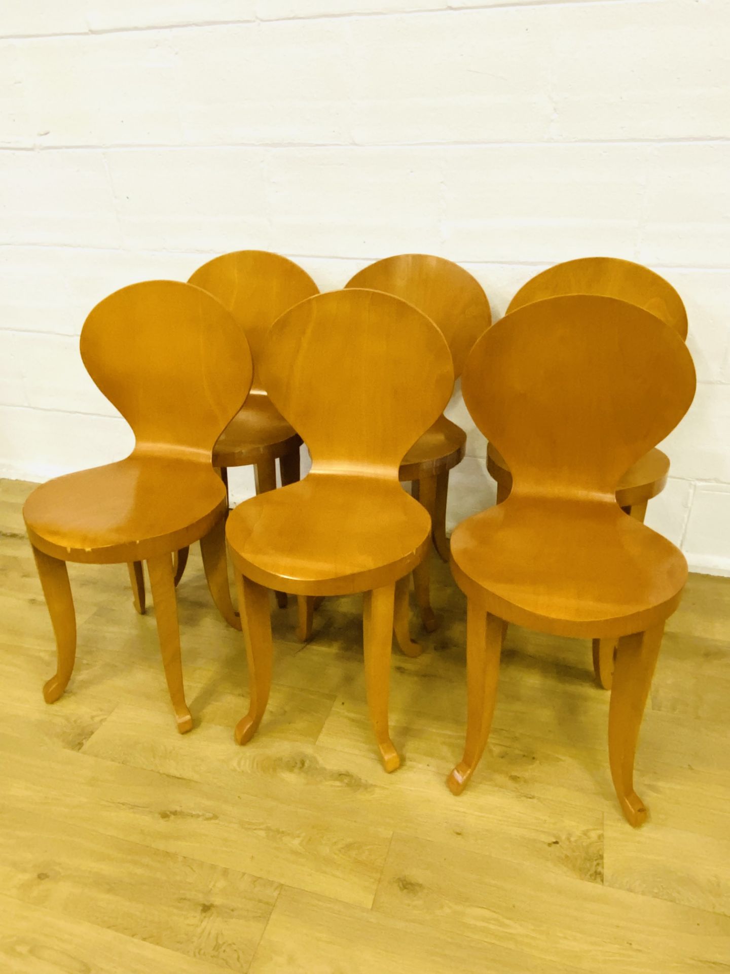 Six 'ant' style wood chairs - Image 2 of 5
