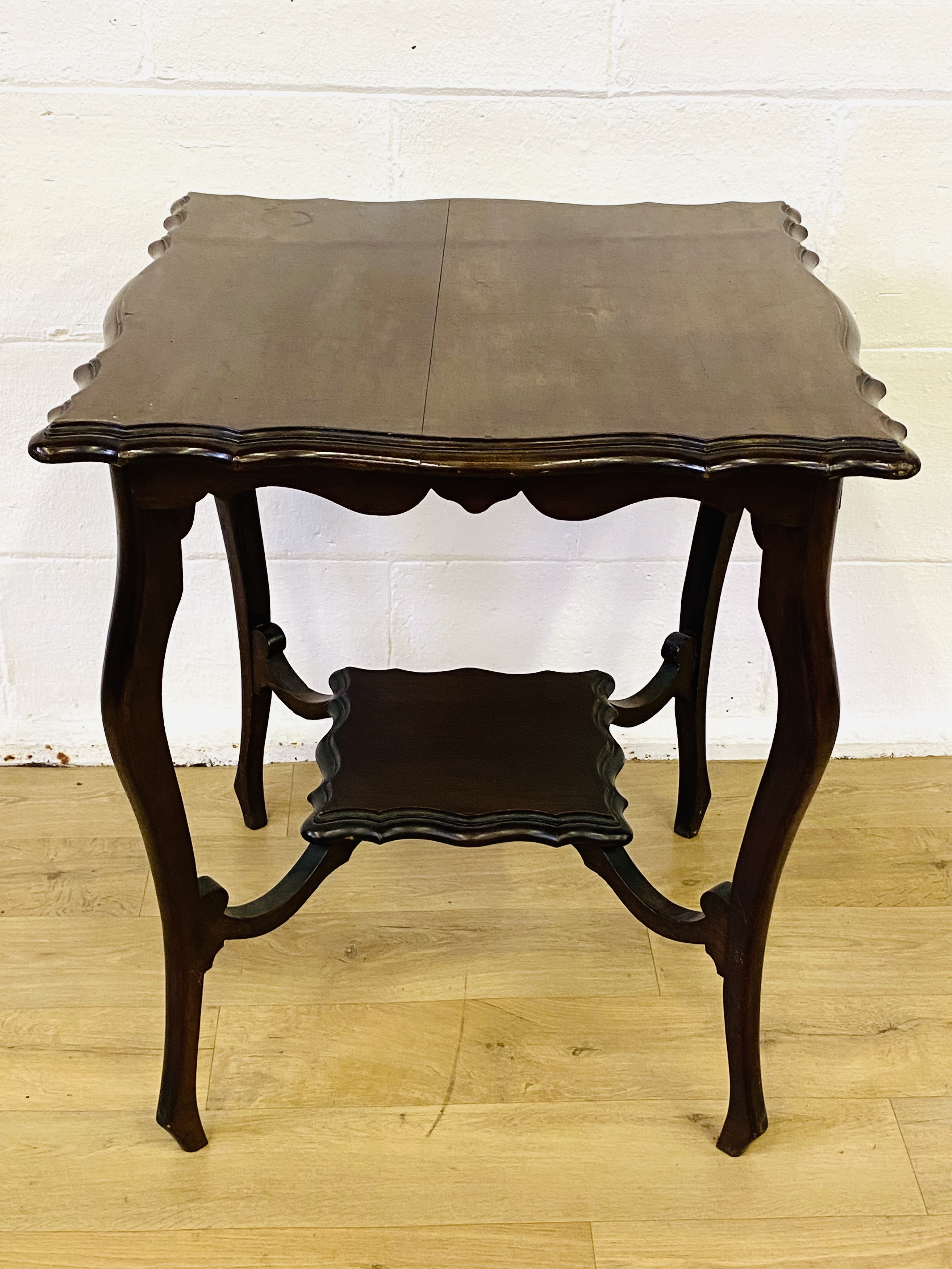 Mahogany display table - Image 5 of 5