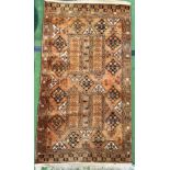 Rug with geometric patterns
