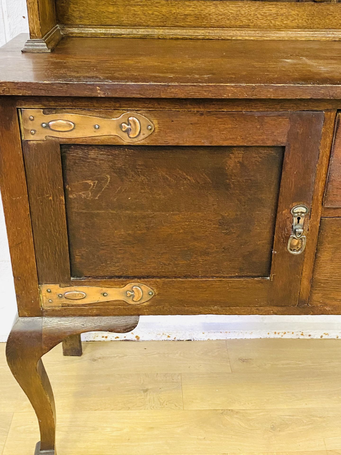 Arts and Crafts oak dresser - Image 8 of 9