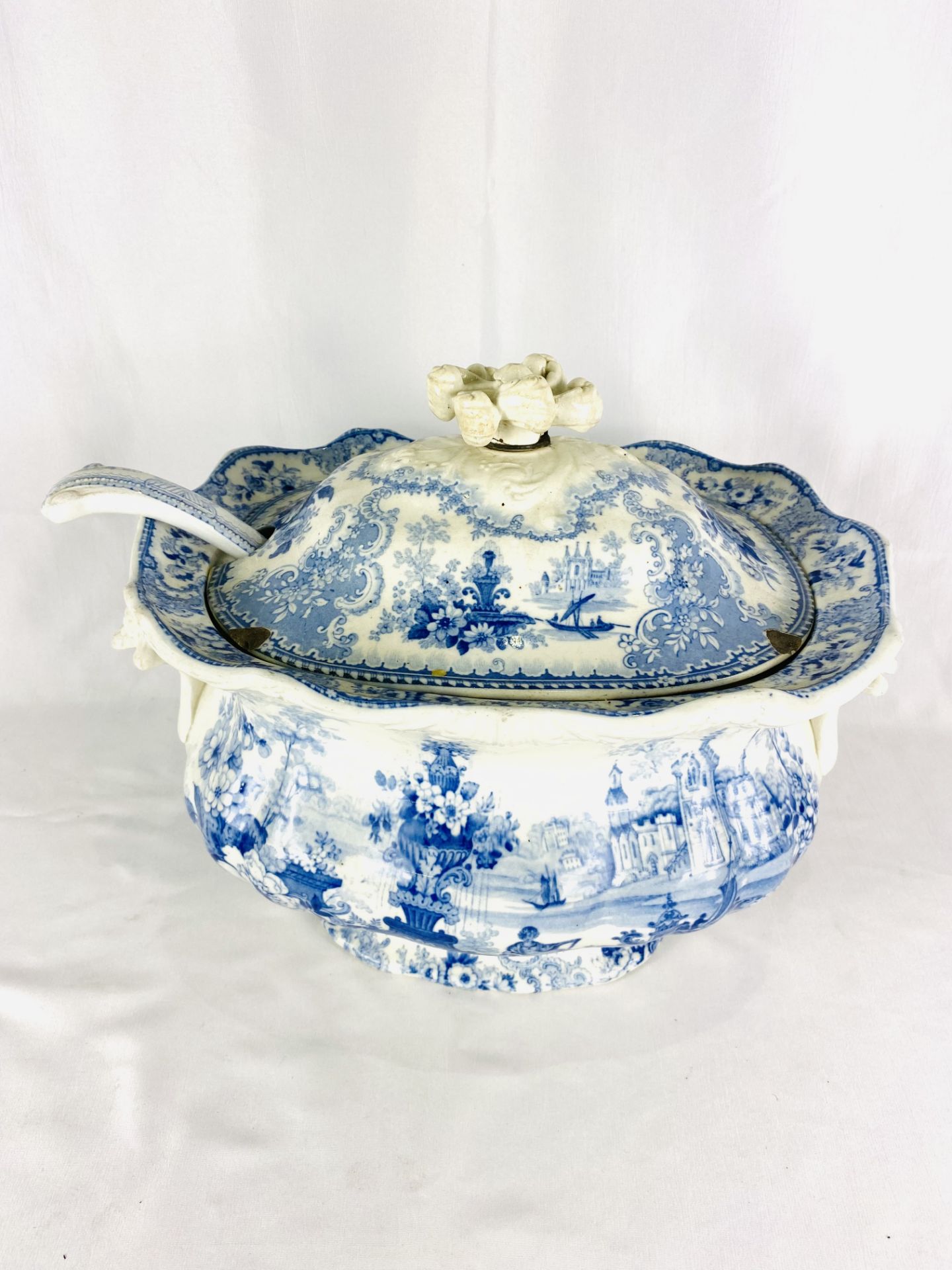 Blue and white tureen and other china - Image 5 of 5