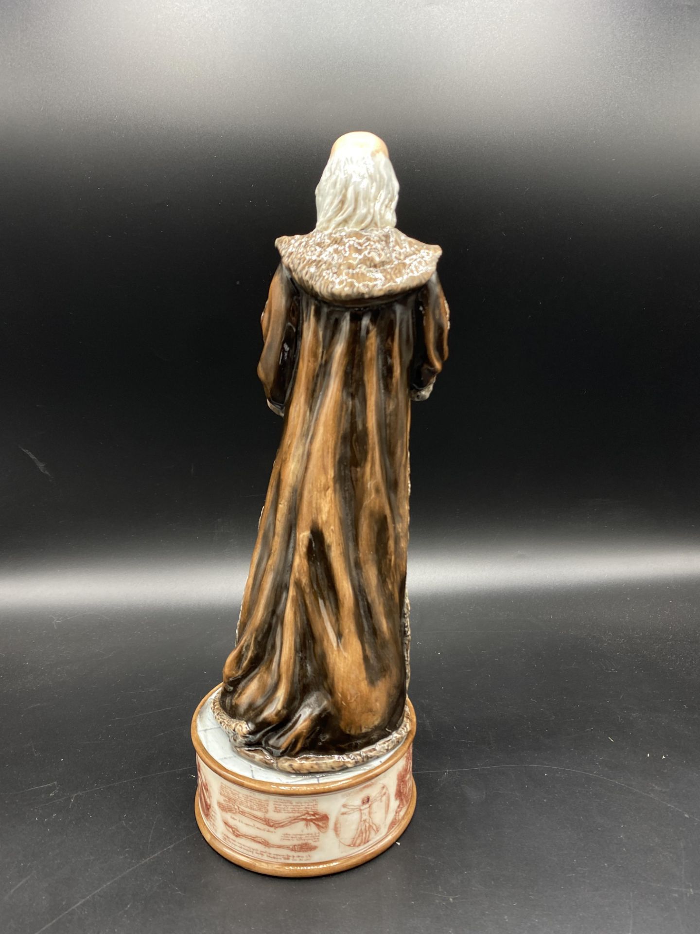 Royal Doulton Prestige figurine Leonardo De Vinci - Image 3 of 4