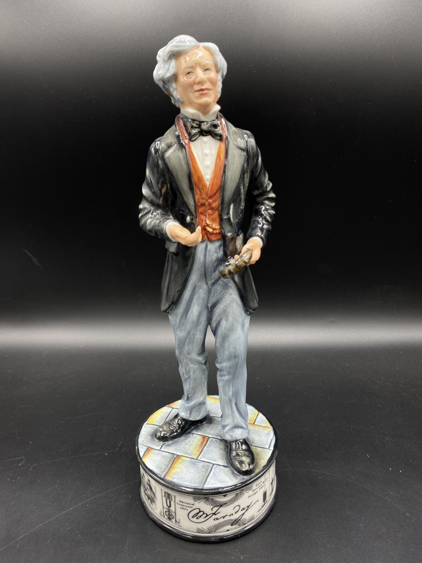 Royal Doulton Prestige figurine Michael Faraday