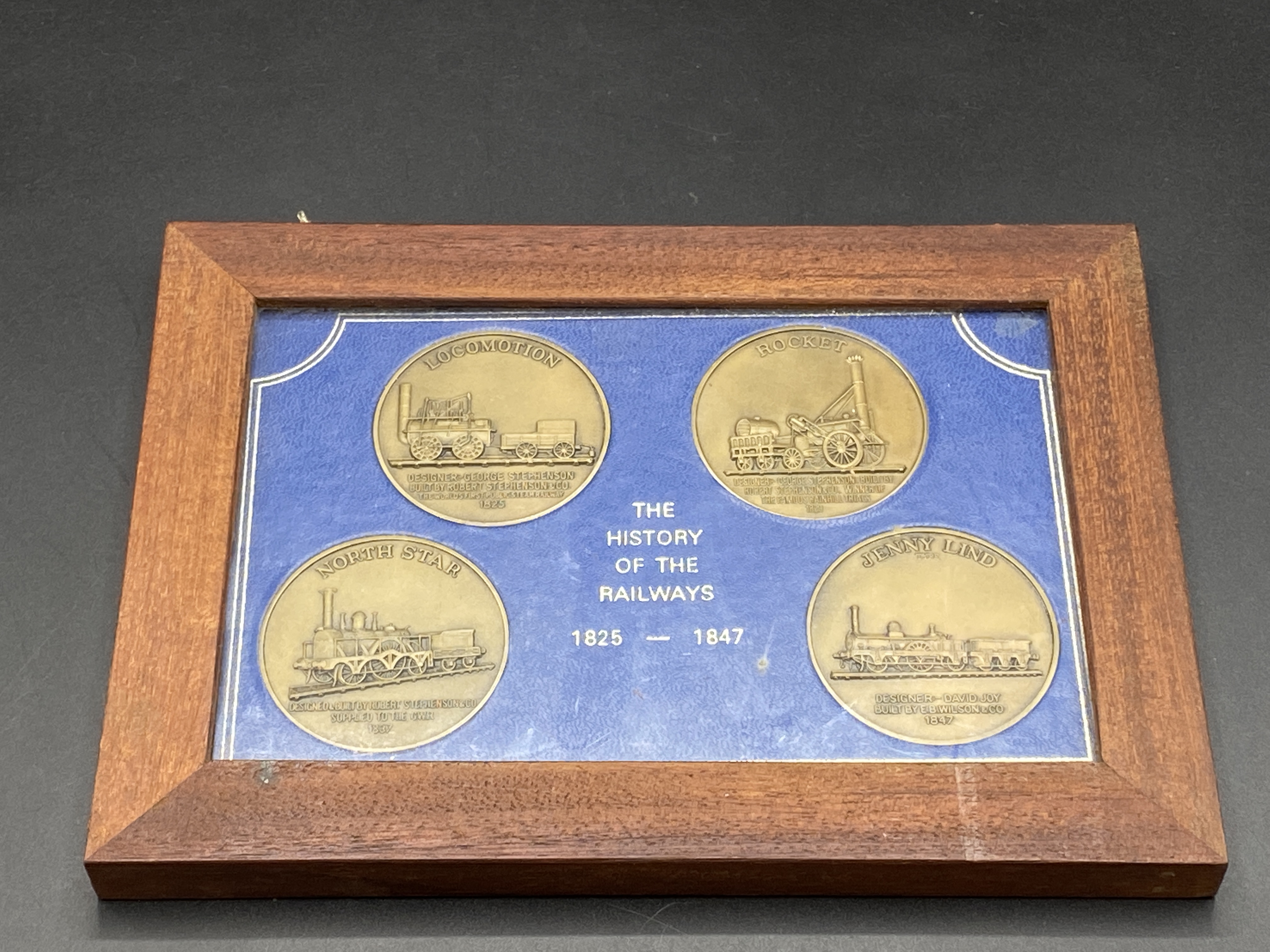 A collection of commemorative medals - Image 4 of 10