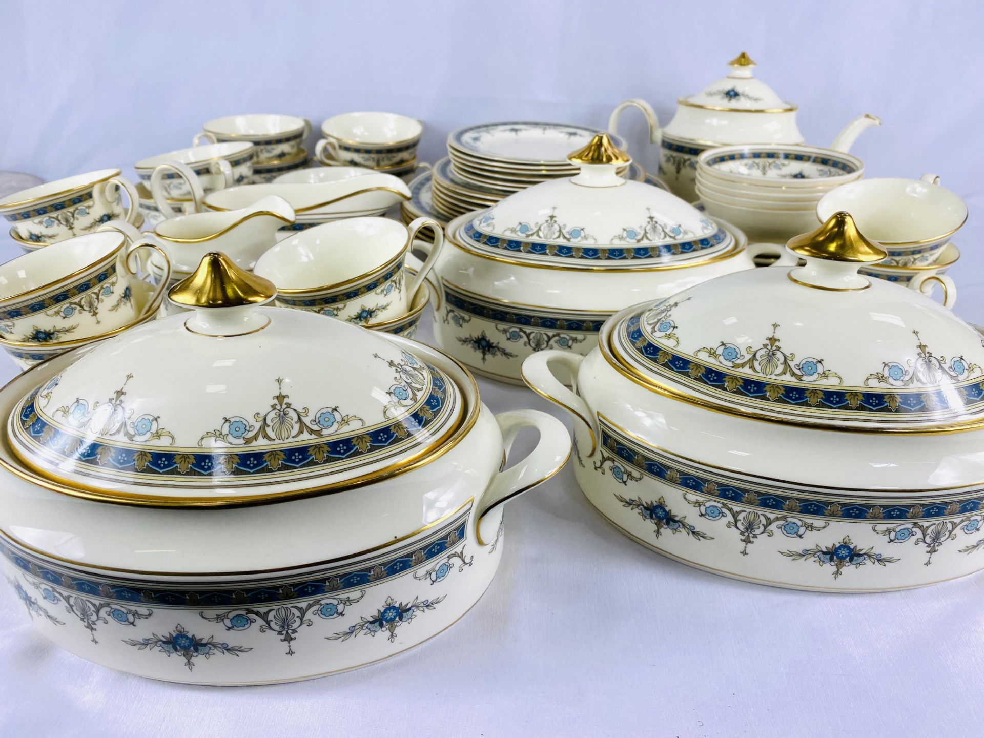 Minton Grasmere part dinner service - Image 4 of 8