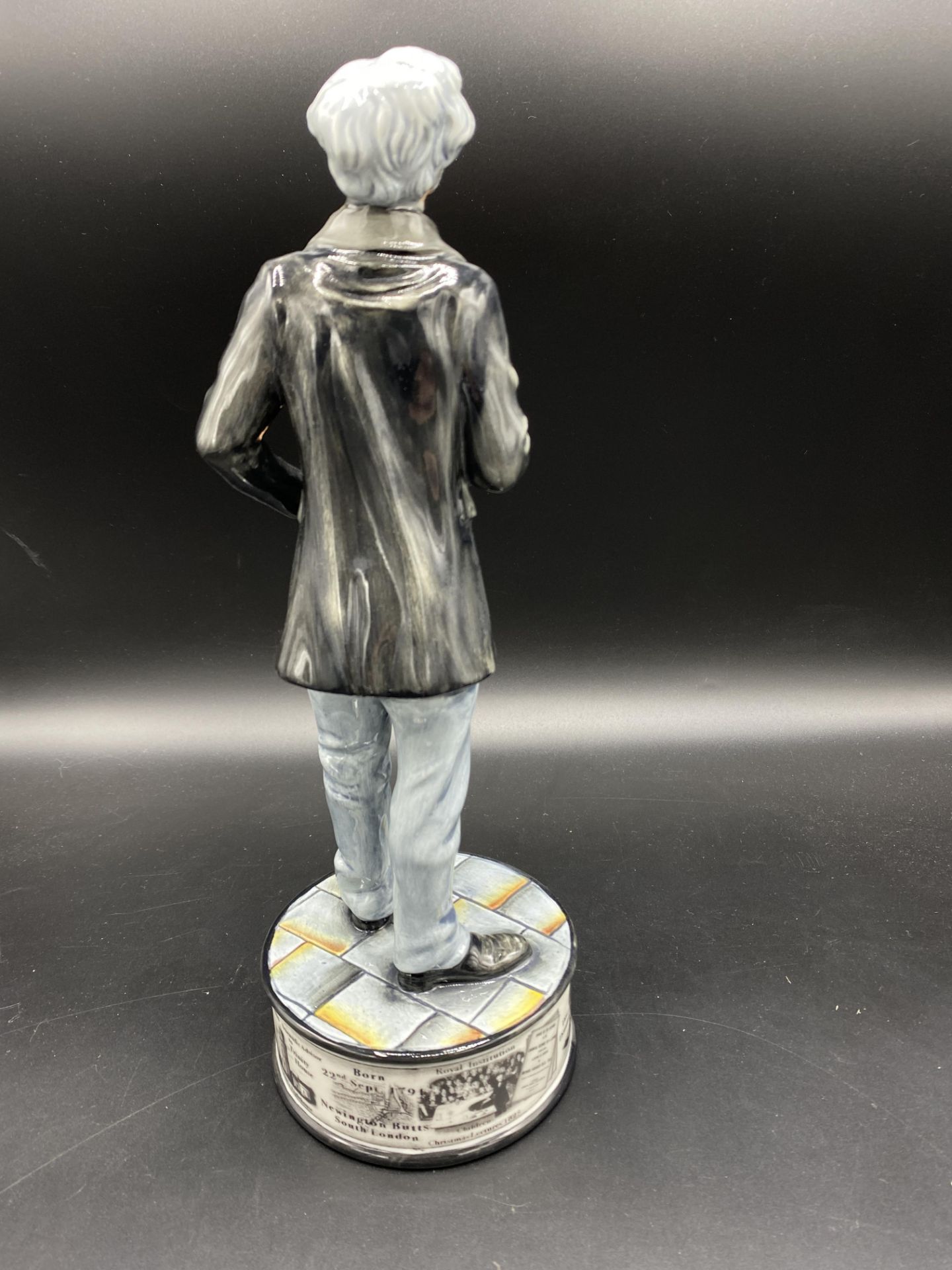 Royal Doulton Prestige figurine Michael Faraday - Image 3 of 3