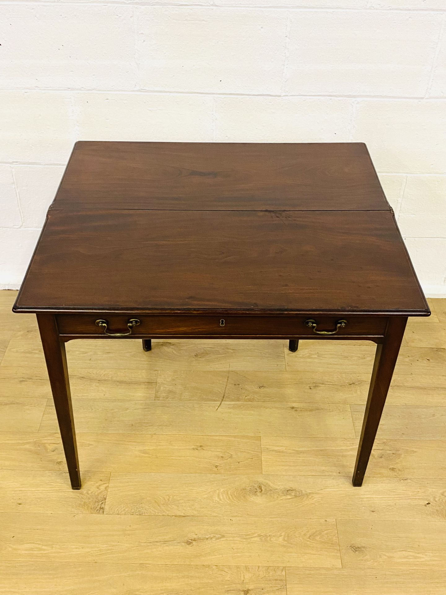 Mahogany gateleg table - Image 7 of 7