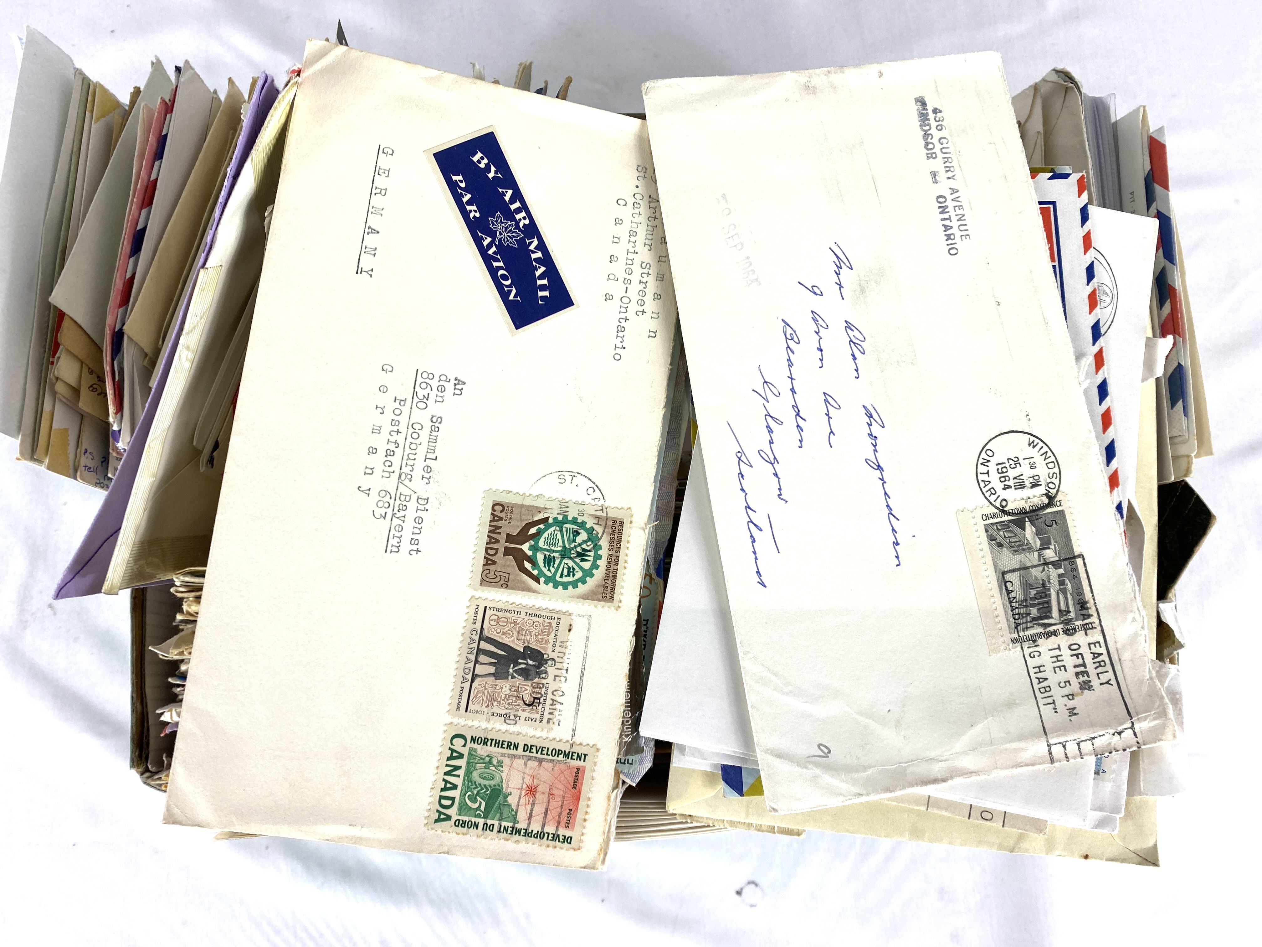 Box of approximately 1000 covers/cards mostly stamped for commercial mail. - Image 4 of 4