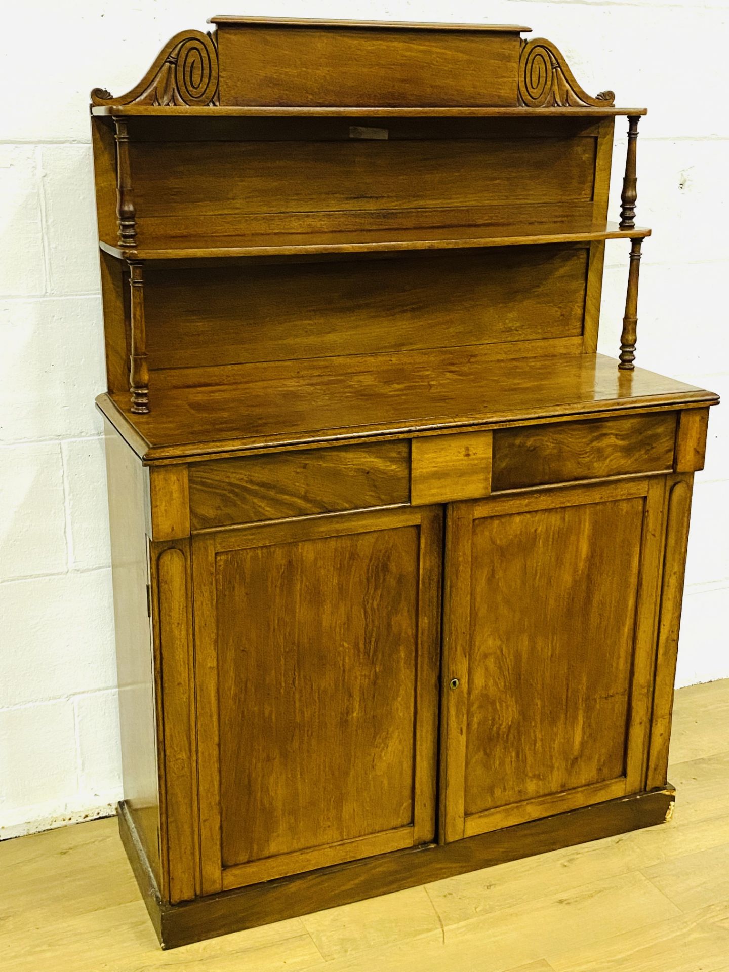 Mahogany sideboard - Image 2 of 5