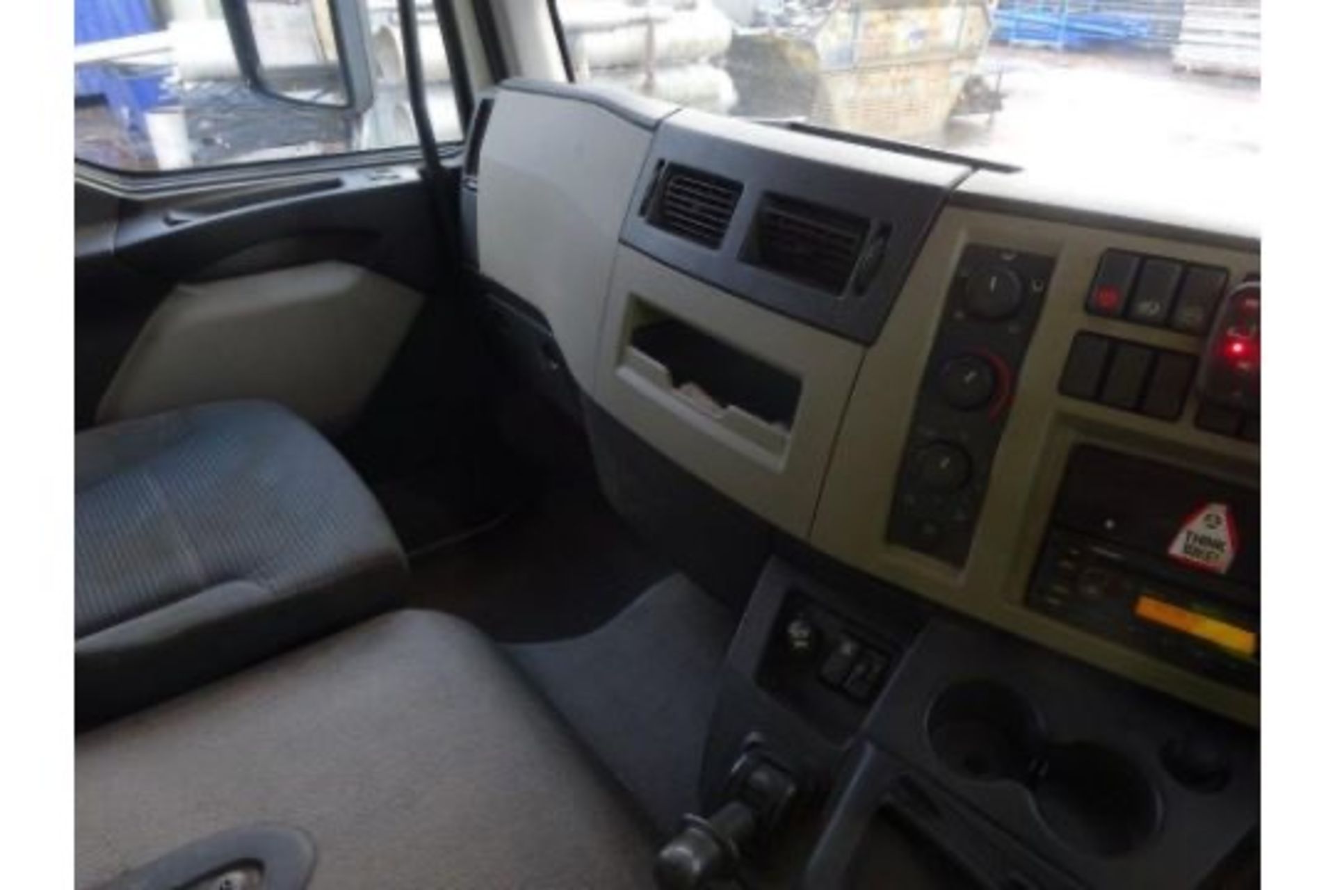 Volvo FL240 Auto, 2013 reg, Dropside Flat with a 2017 PM 6022 Crane mounted - Image 18 of 23