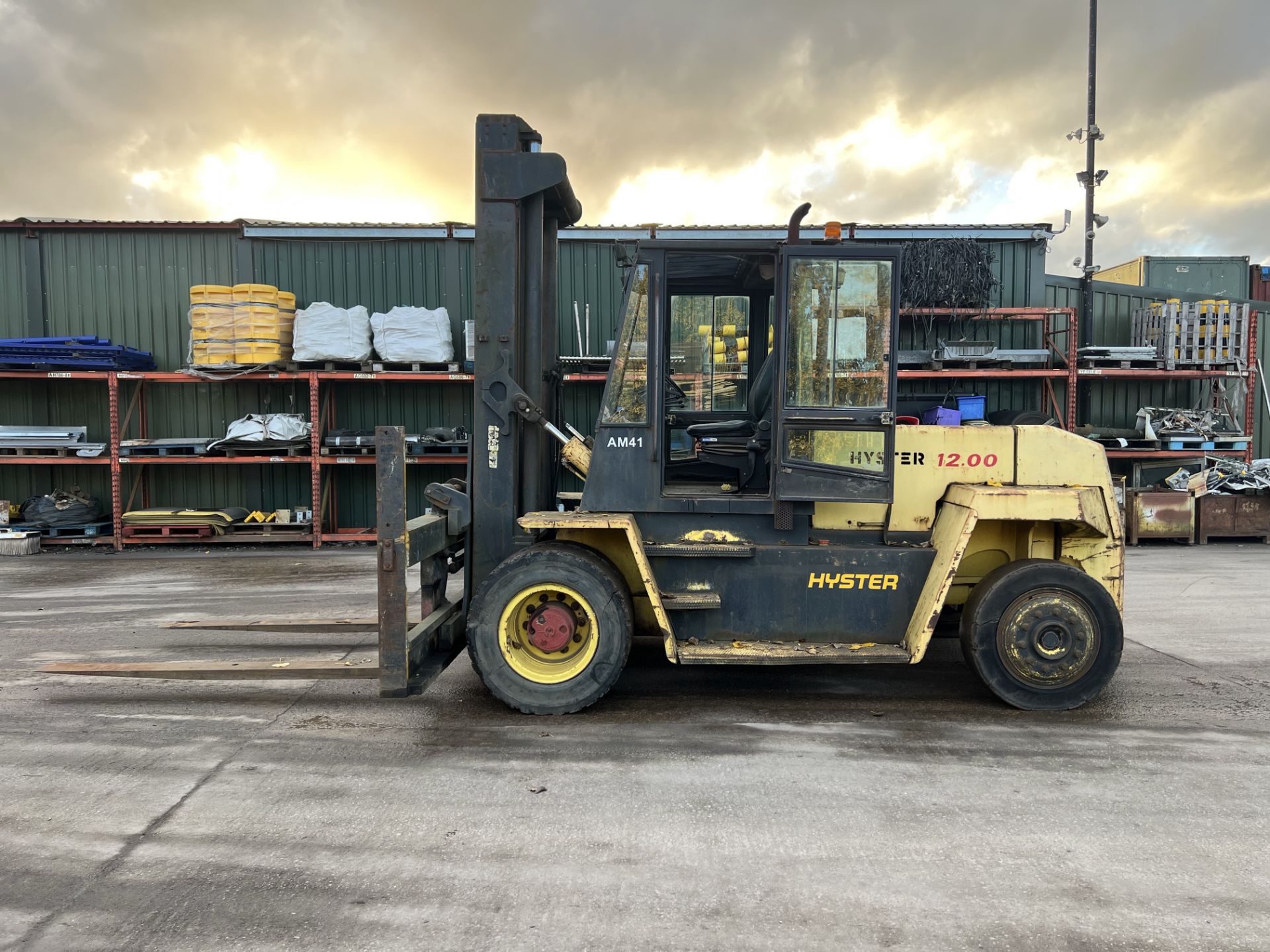 Hyster H12.00XL Diesel Counter Balance Fork Lift Truck - Image 2 of 12