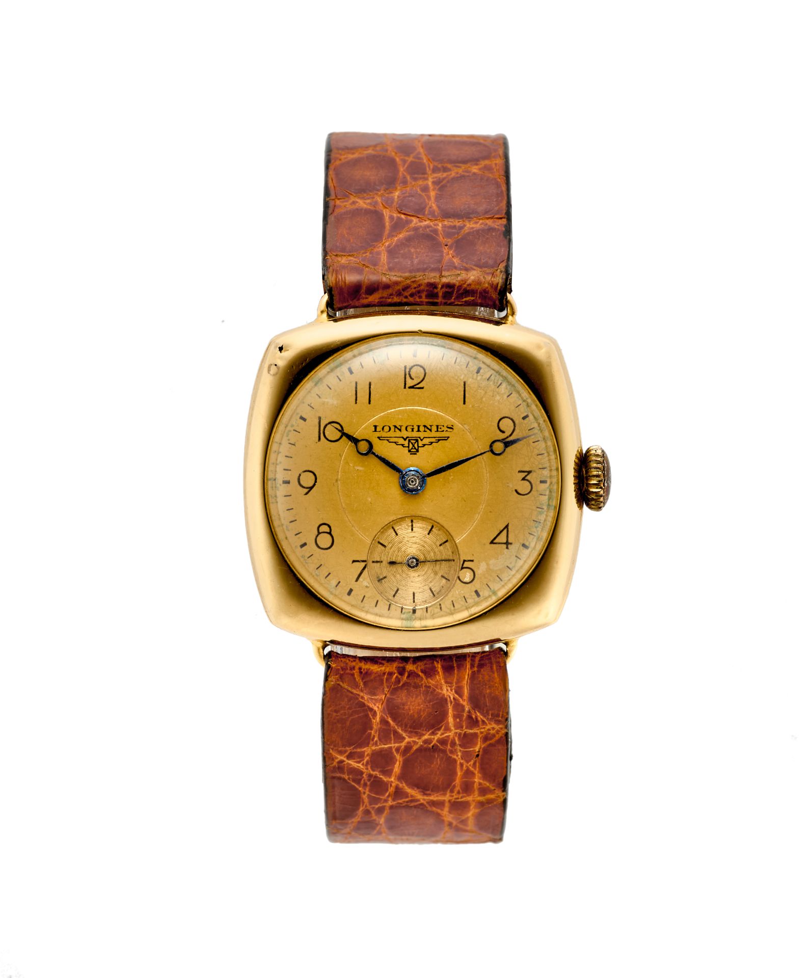 Longines, CarrÄ CambreGent's 18K gold wristwatch1920sDial, movement and case signedManual-wind