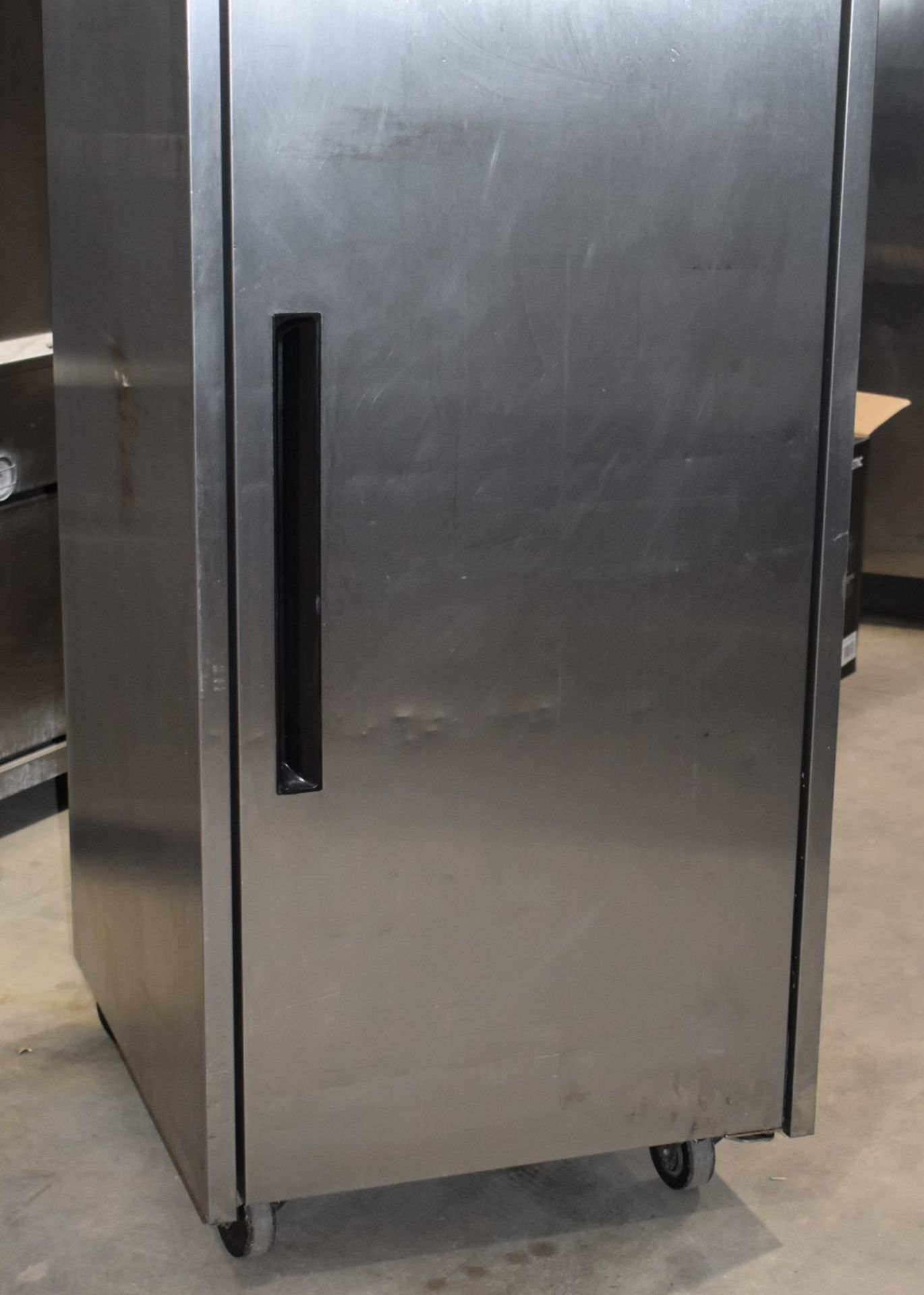 1 x Williams Upright Single Door Refrigerator With Stainless Steel Exterior - Model HJ1SA - Recently - Image 2 of 11