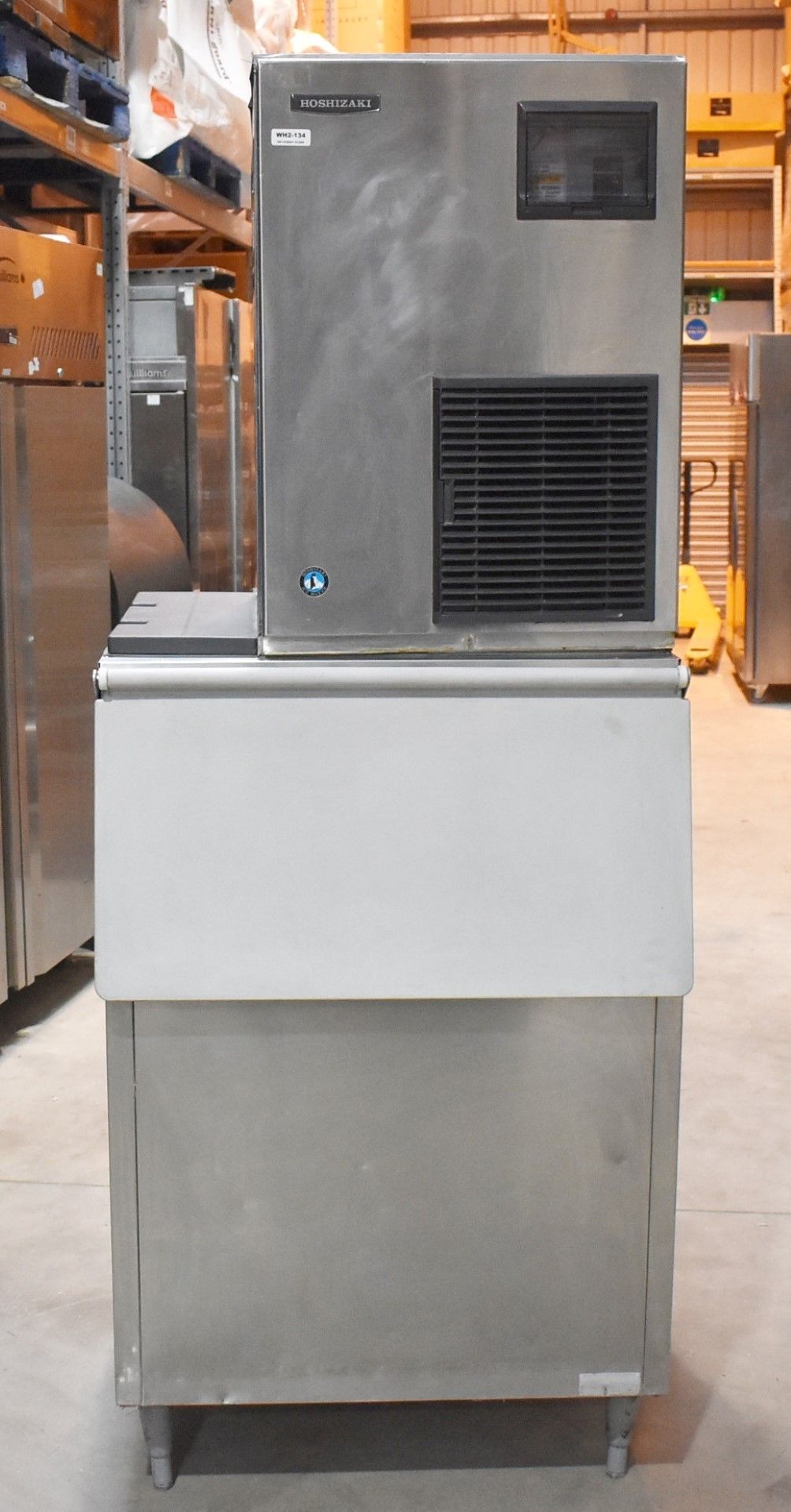 1 x Hoshizaki FM-480AFE Ice Machine - Produces Upto 480kg of Ice Flakes Per Days - Includes Large