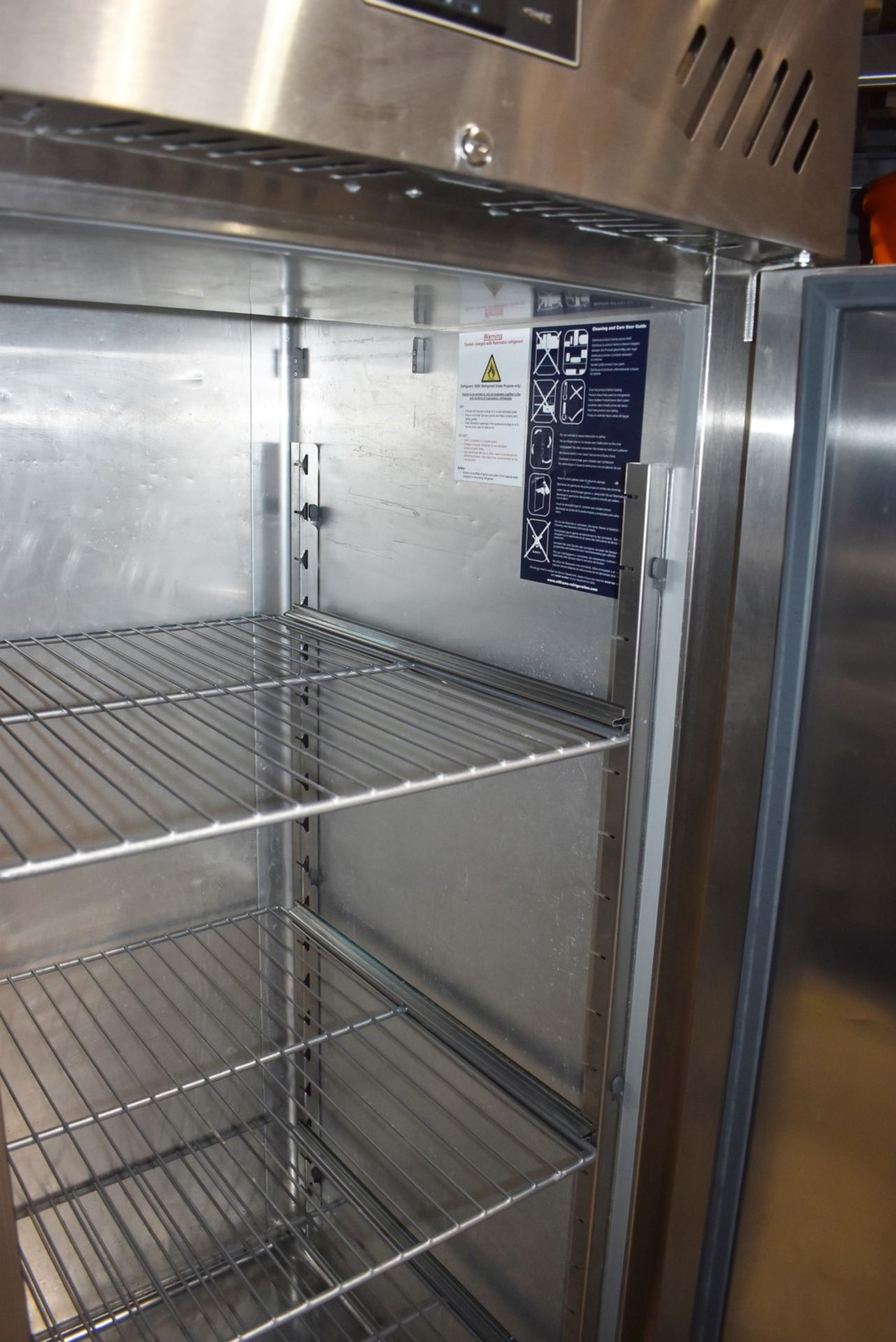 1 x Williams Upright Single Door Refrigerator With Stainless Steel Exterior - Model HS1SA - Recently - Image 12 of 12