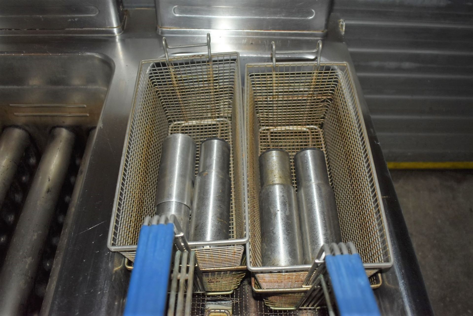 1 x Angelo Po Twin Tank Commercial Fryer - Includes Baskets - Removed From a Commercial Kitchen - Image 8 of 17