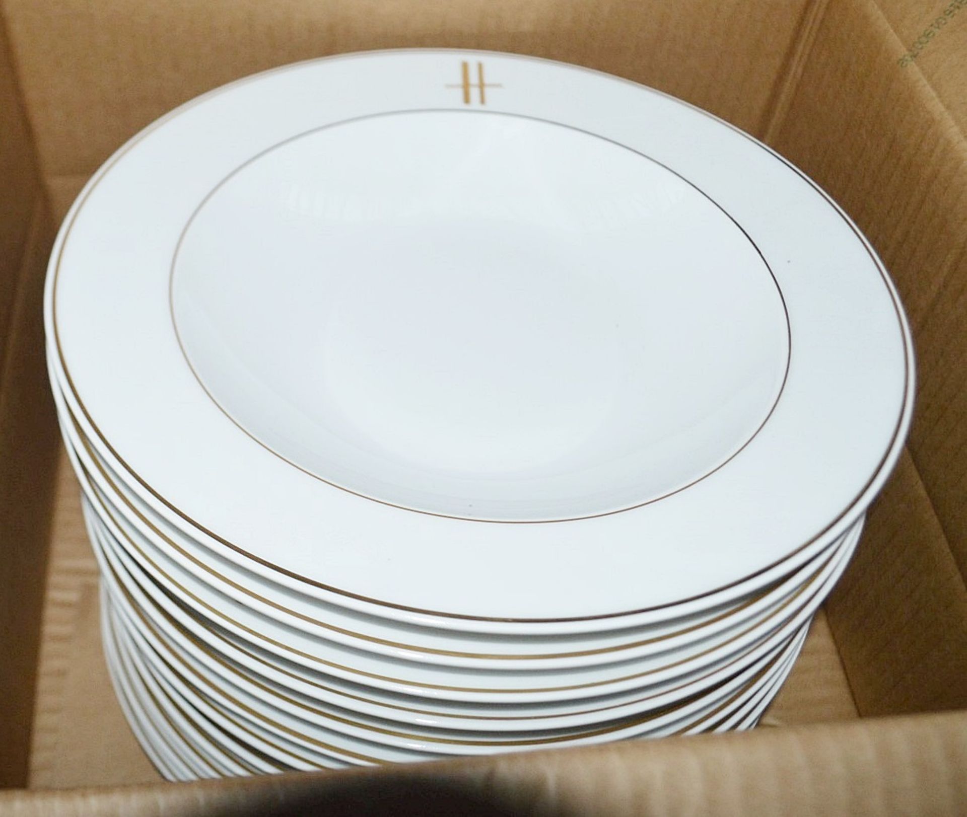 12 x PILLIVUYT 27cm Porcelain Pasta / Soup Plates In White Featuring 'Famous Branding' In Gold - Image 2 of 5