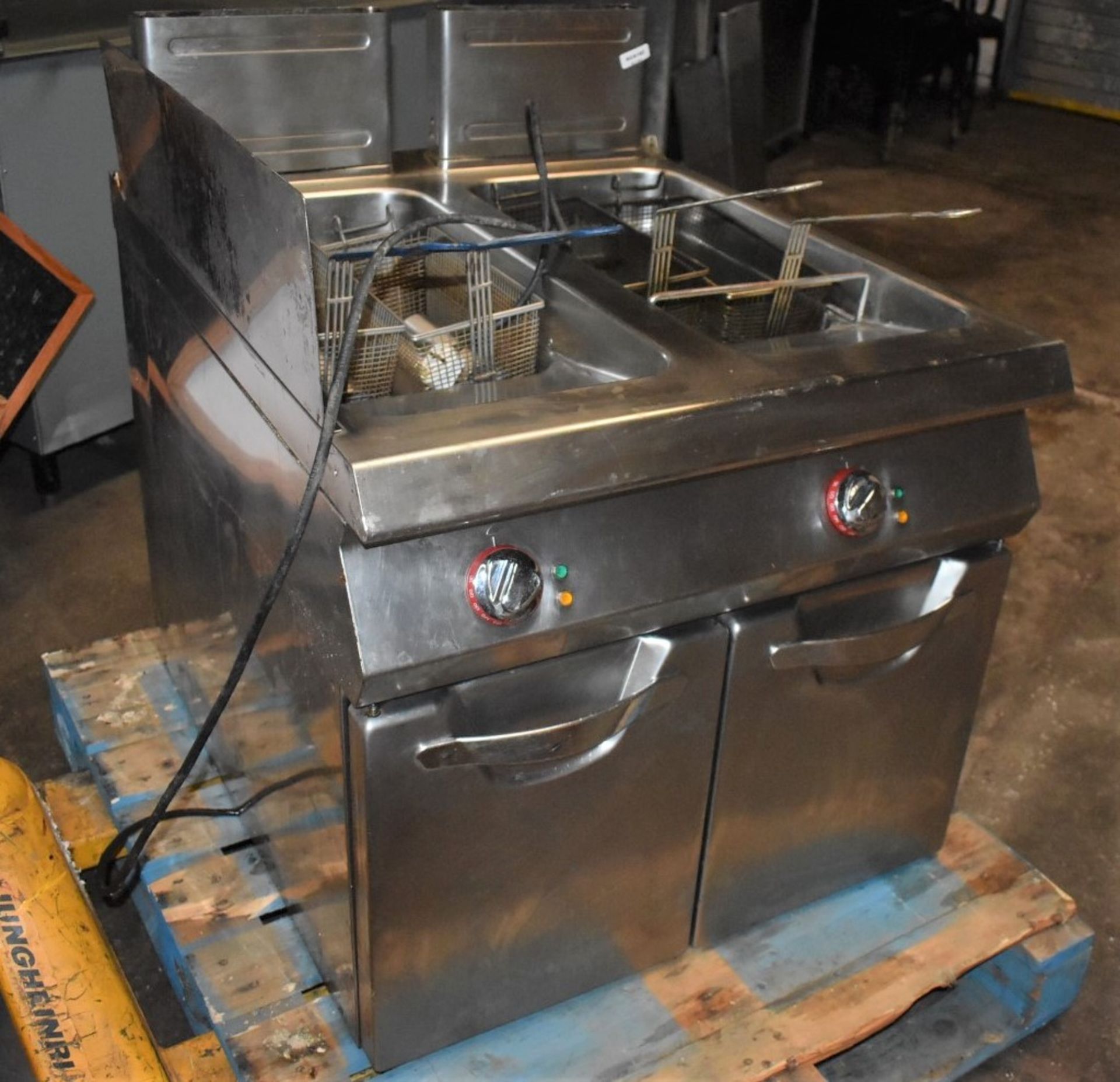 1 x Angelo Po Twin Tank Commercial Fryer - Includes Baskets - Removed From a Commercial Kitchen - Image 14 of 17