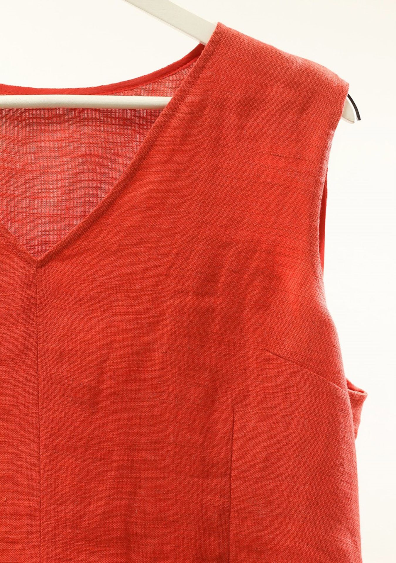 1 x Boutique Le Duc Red Top - From a High End Clothing Boutique In The Netherlands - - Image 2 of 5