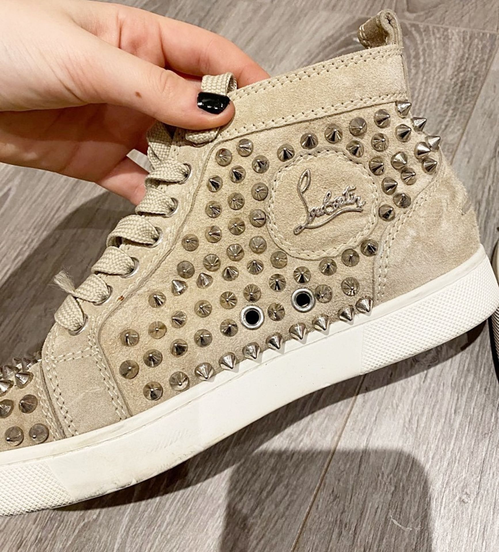 1 x Pair Of Genuine Christain Louboutin Sneakers In Crème And Silver - Size: 36 - Preowned in Good C - Image 2 of 3