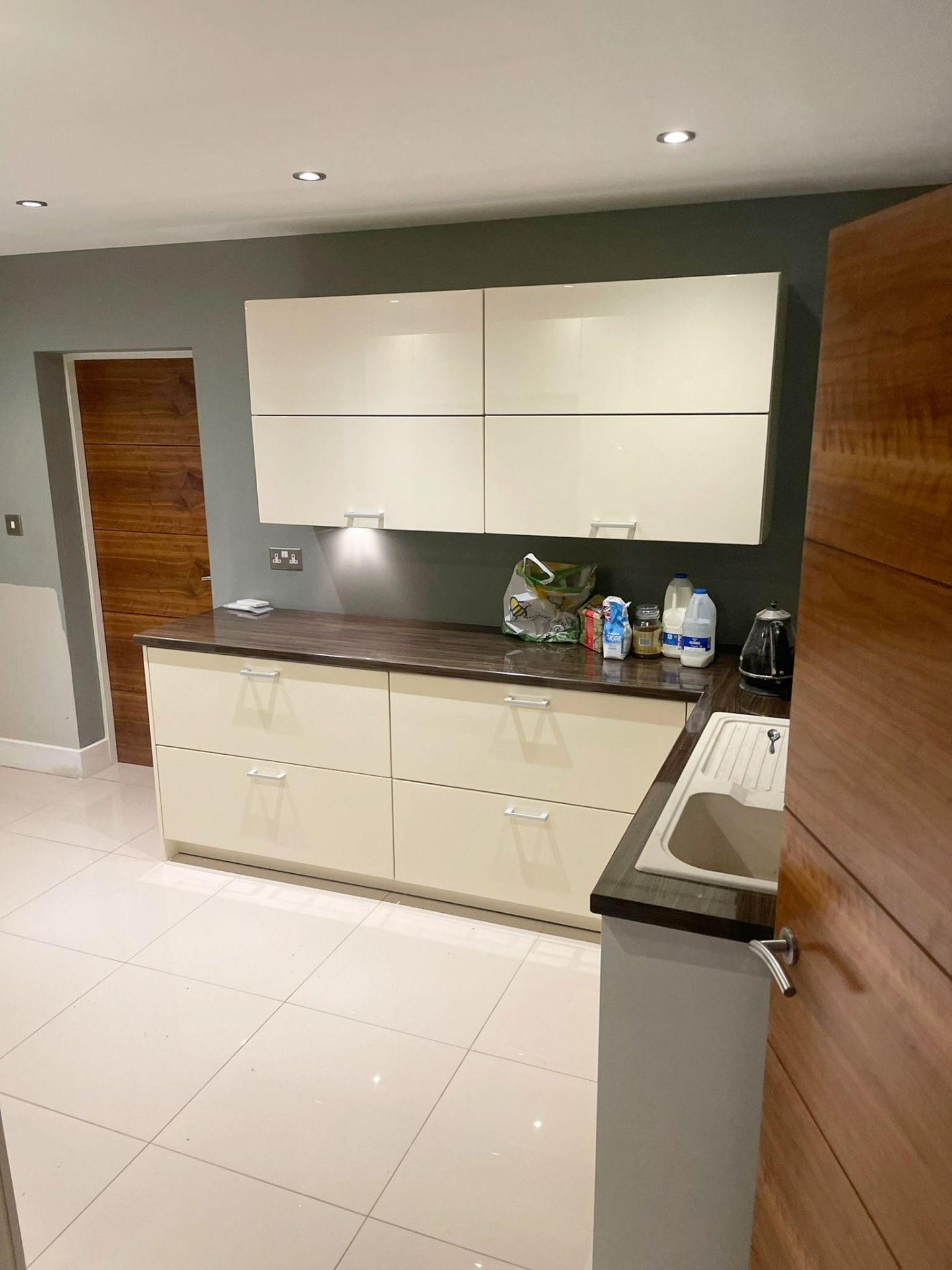 1 x Contemporary ALNO Fitted Kitchen With Branded  Appliances Created By Award Winning Kitchen - Image 85 of 89