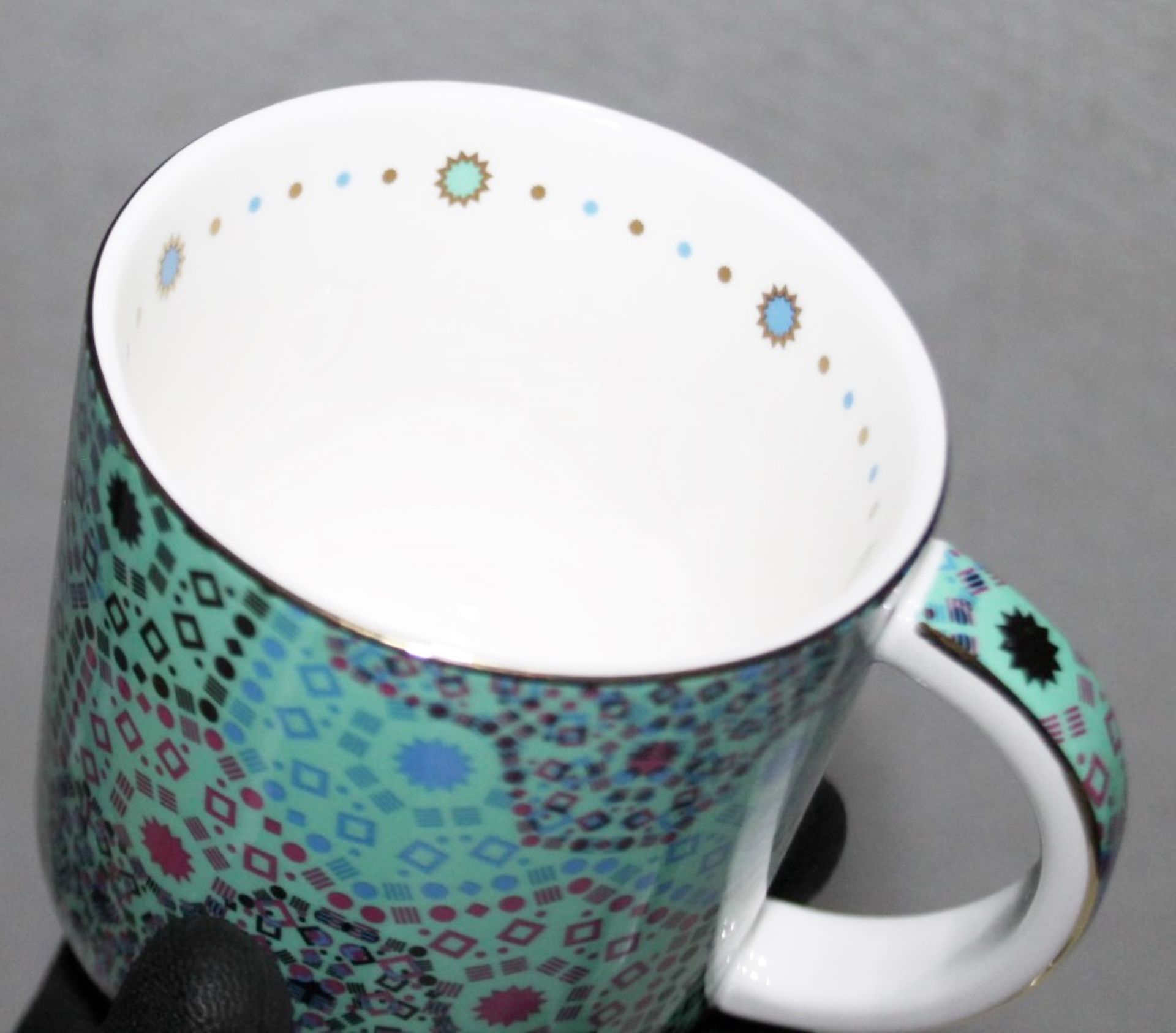 3 x T2 'Moroccan Tealeidoscope' Porcelain Mugs With Infusers - Dimensions: 9cm x 10cm x 12cm - Total - Image 3 of 6