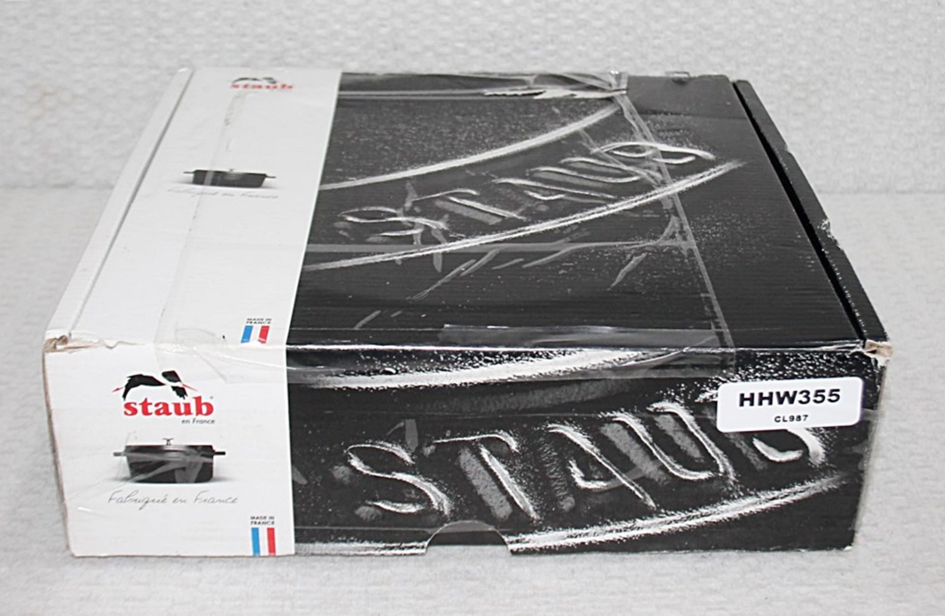 1 x STAUB Black Round Chistera Braiser Sauté Pan (24cm) - Original Price £199.00 - Unused Boxed - Image 4 of 9