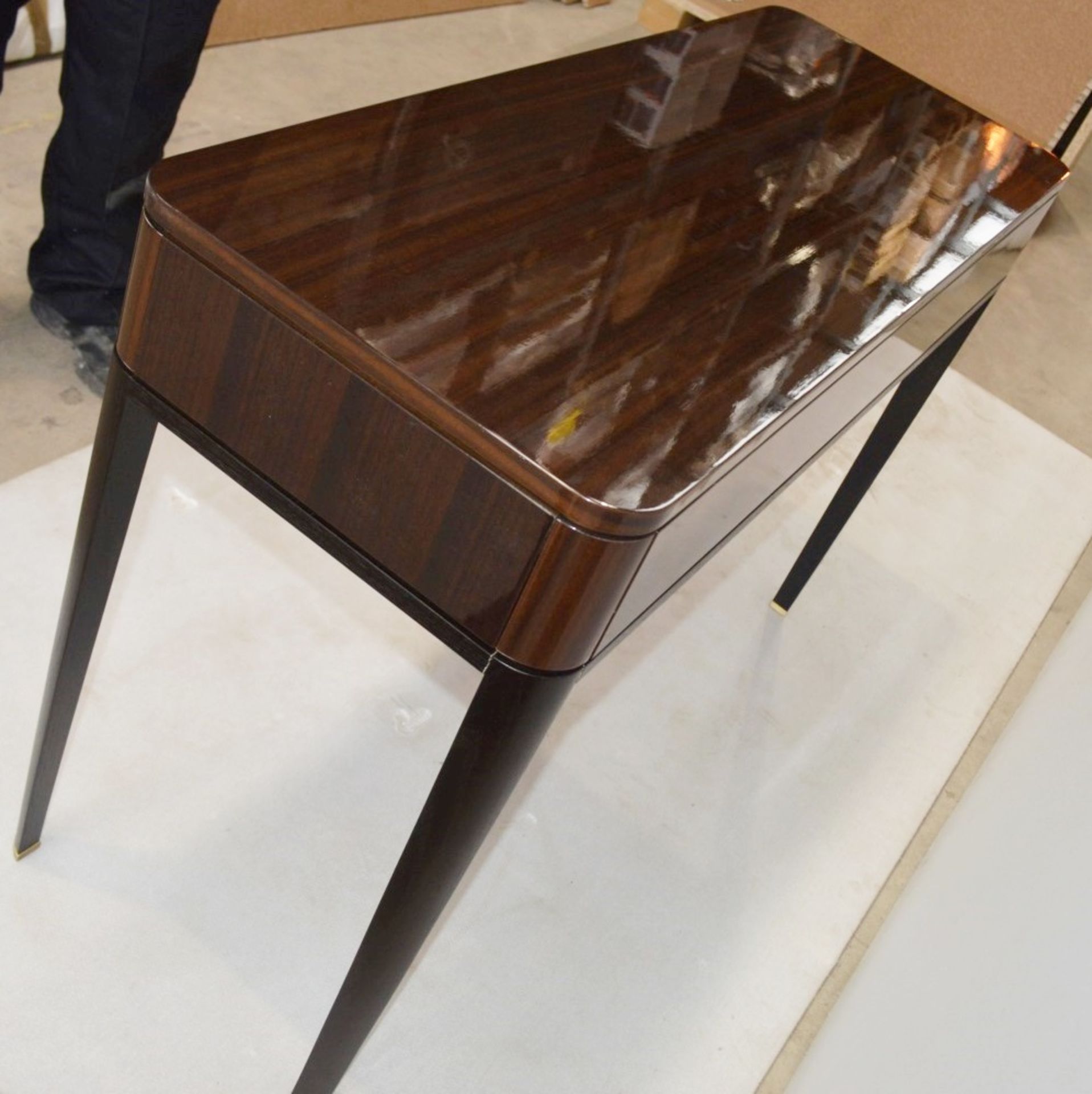 1 x FRATO 'Mandalay' Luxury Designer 2-Drawer Dresser Dressing Table In Brown With A High Gloss Dark - Image 8 of 15