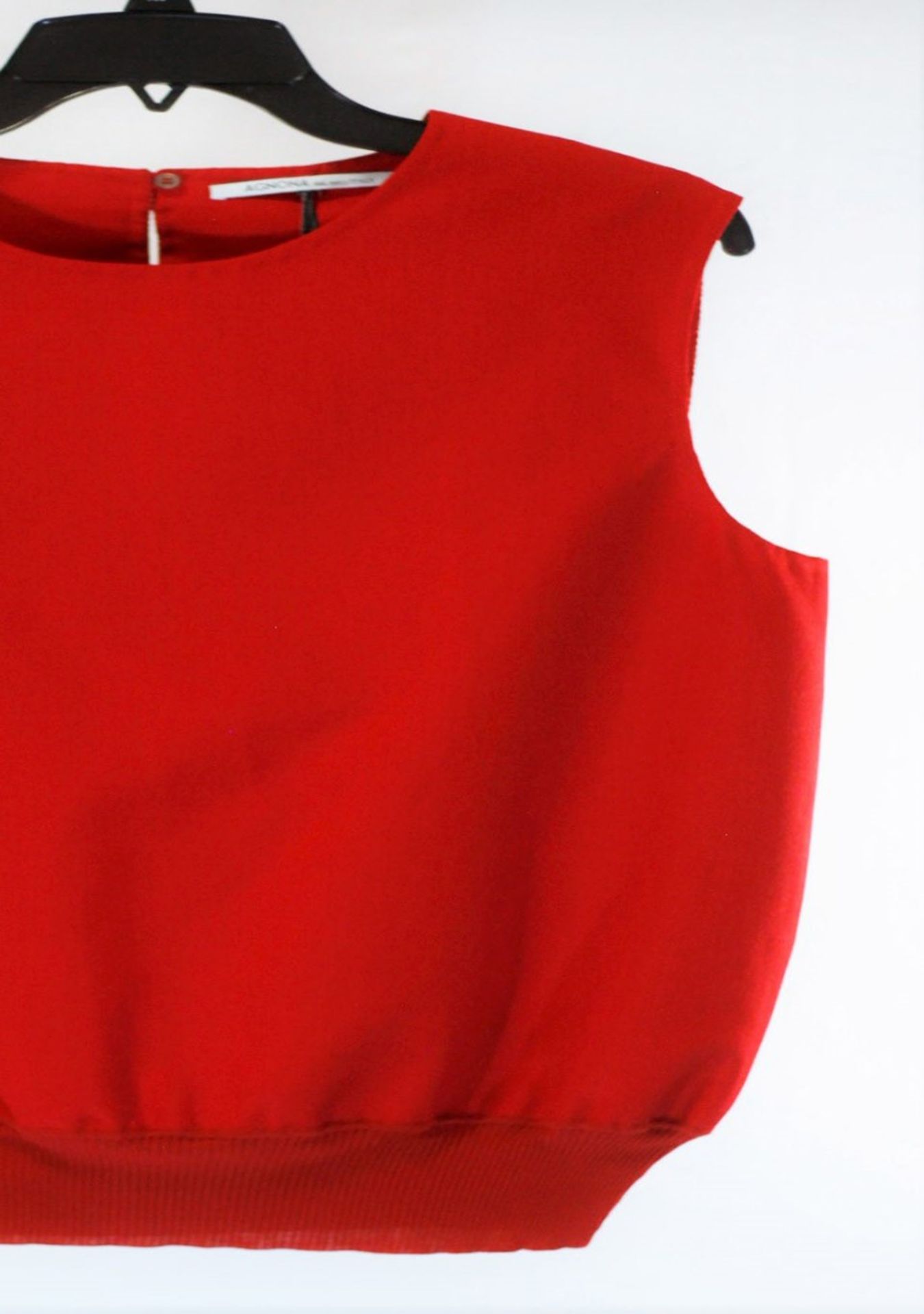 1 x Agnona Red Vest - Size: 18 - Material: 50% Cotton, 28% Mohair, 18% Silk, 4% Wool. Details 55% - Image 7 of 8