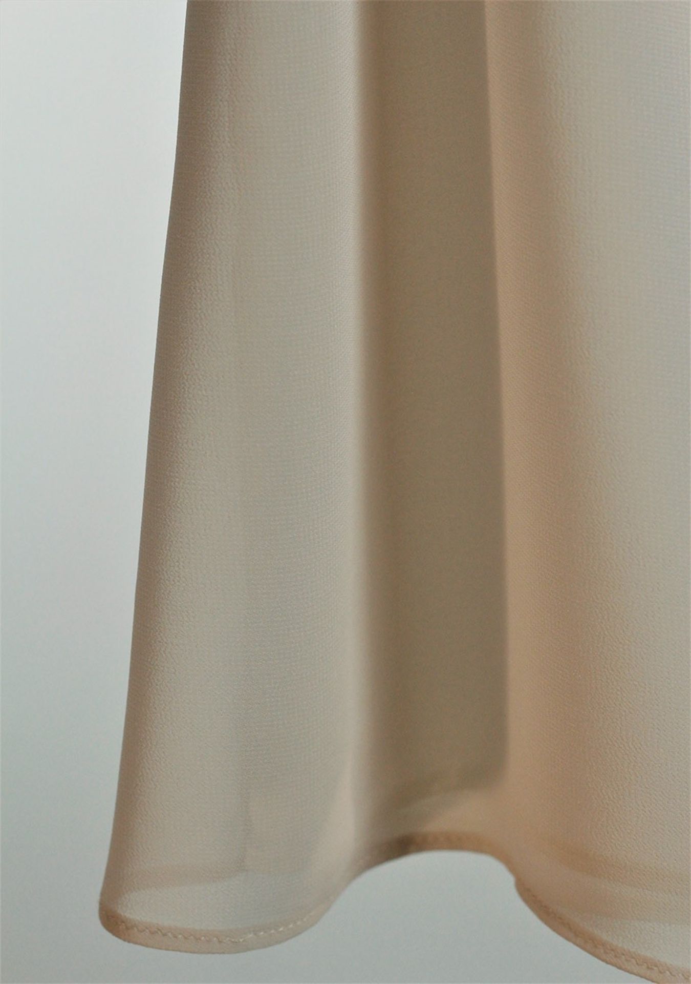 1 x Boutique Le Duc Pearl Pink Skirt - From a High End Clothing Boutique In The - Image 3 of 10