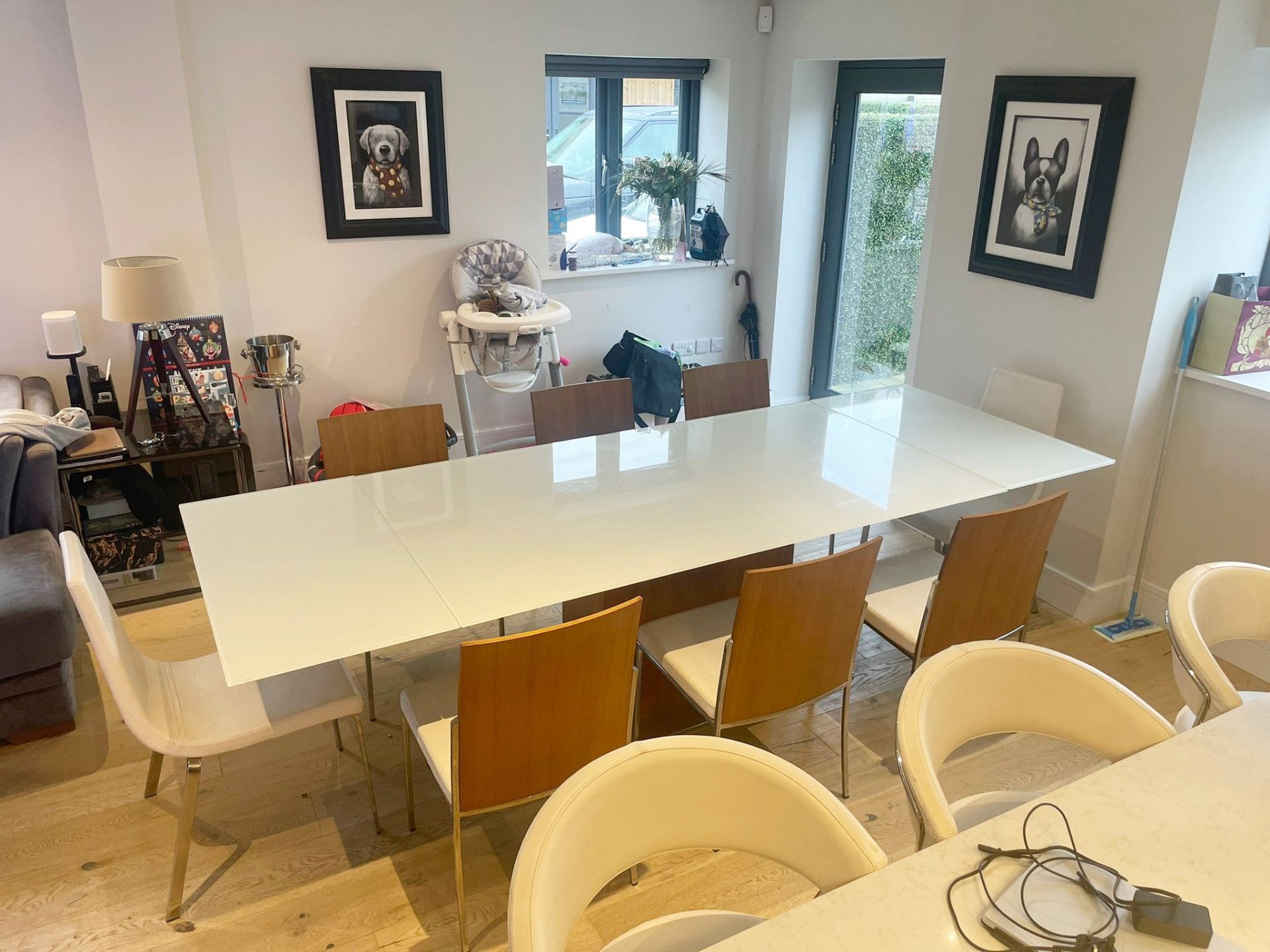 1 x CALLIGARIS 2.8 Metre Italian Glass-topped Extending Dining Table With 8 x Calligaris Chairs - Image 5 of 8