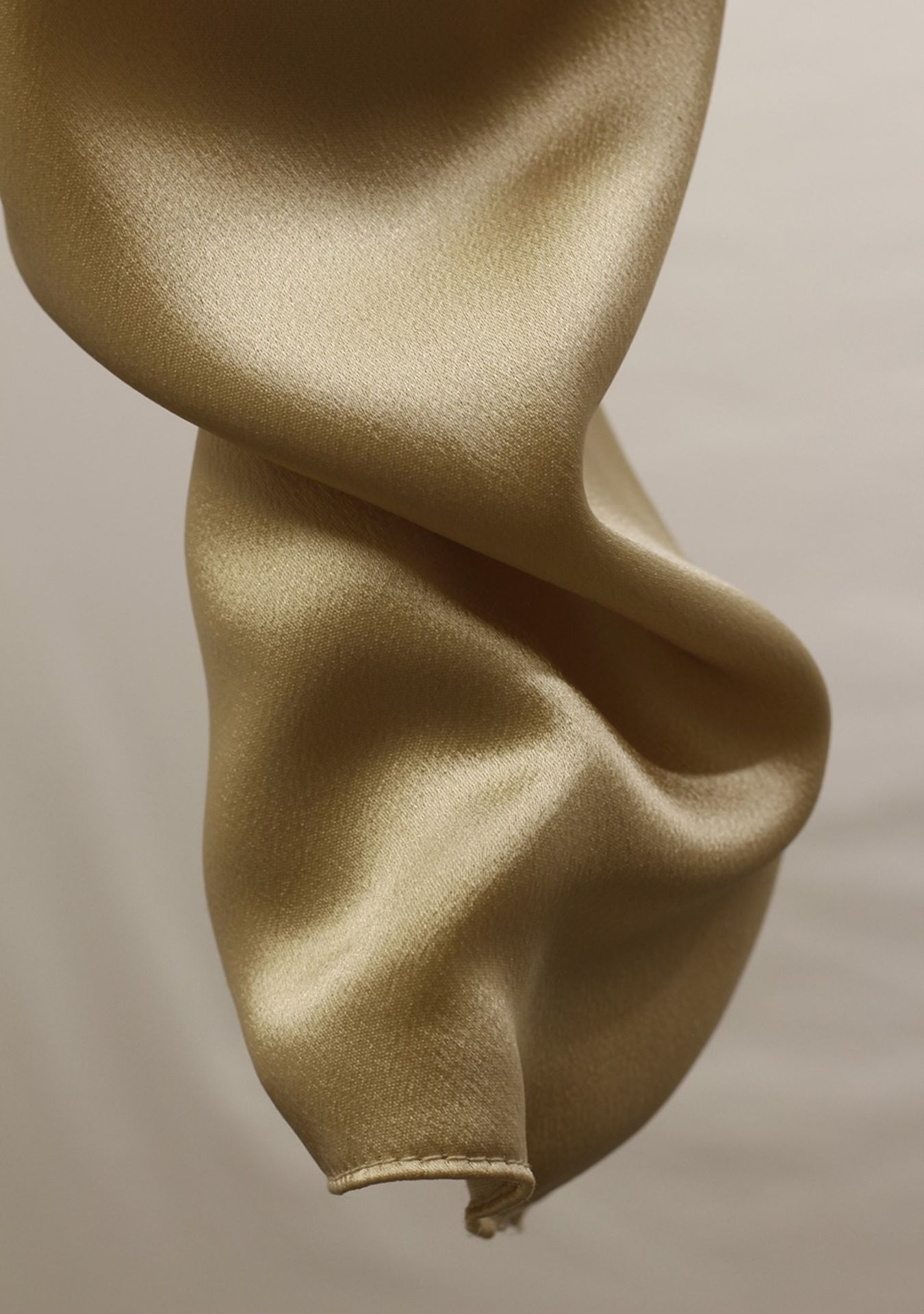 1 x Anne Belin Champagne Bolero - Size: 16 - Material: 50% Viscose, 50% Acetate - From a High End - Image 6 of 6