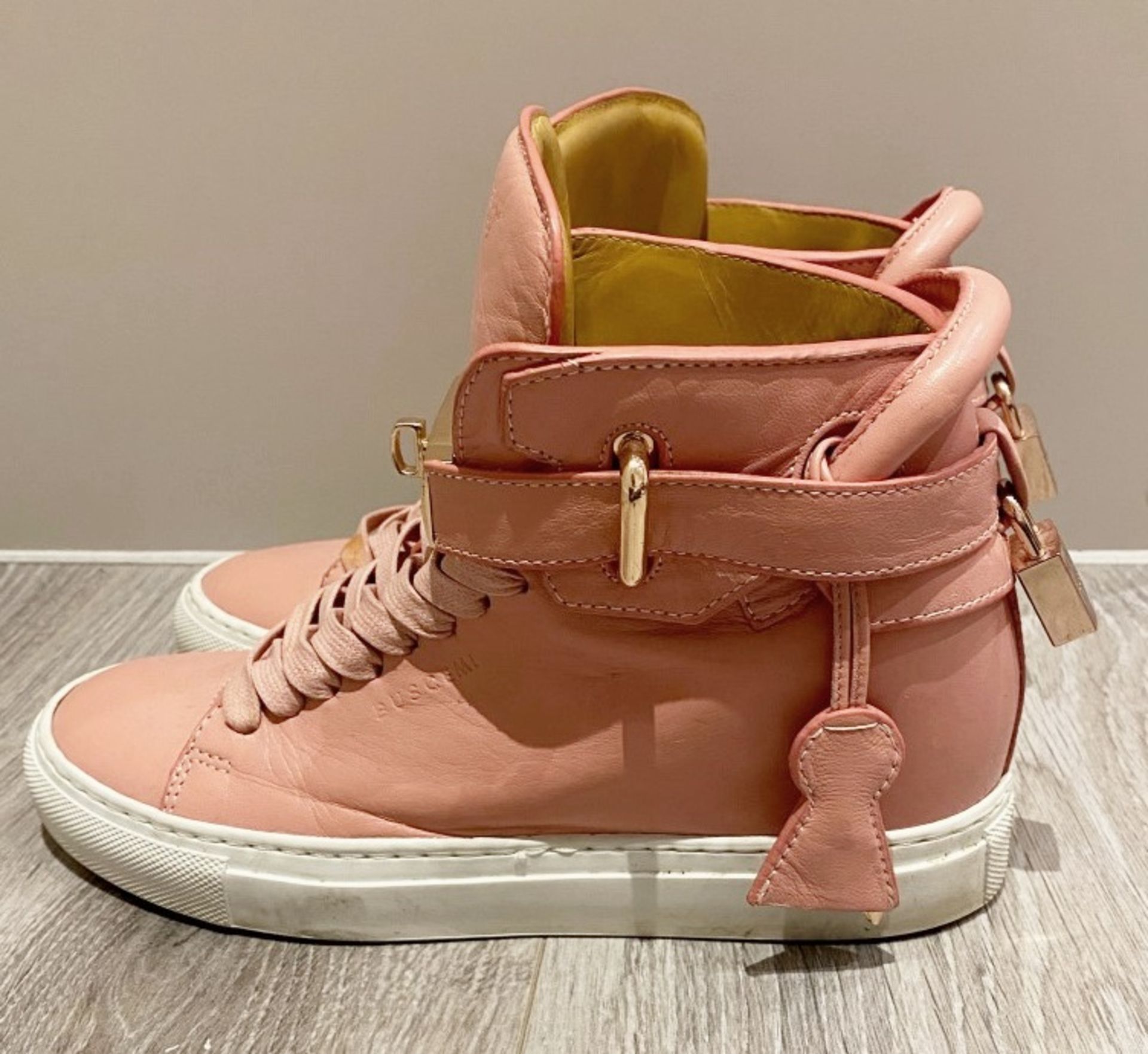 1 x Pair Of Genuine Buscemi Sneakers In Pink - Size: 36 - Preowned in Worn Condition - Ref: LOT22 -