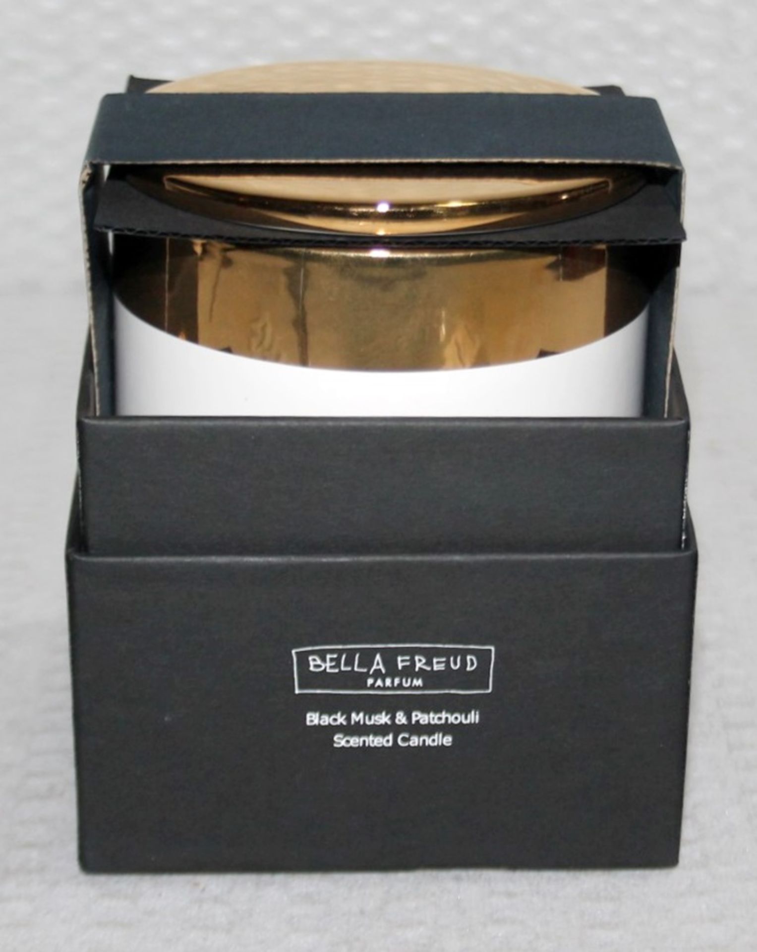 1 x BELLA FREUD 1970 Candle (400g) - Height: 12.5cm approx - Original Price £95.00 - Unused Boxed - Image 6 of 10