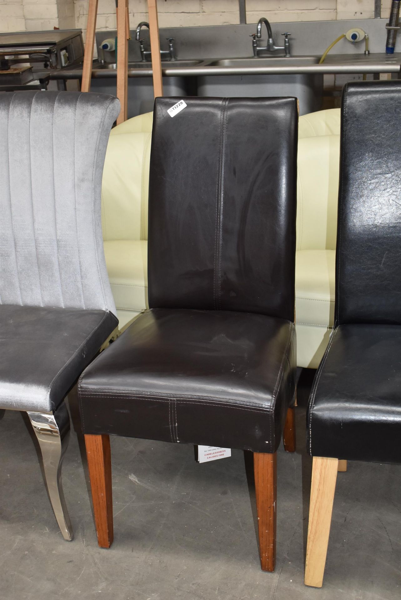 Job Lot Four Various Dining Chairs - CL011 - Ref GTI228 WH4 - Location: Altrincham WA14 - Image 2 of 4