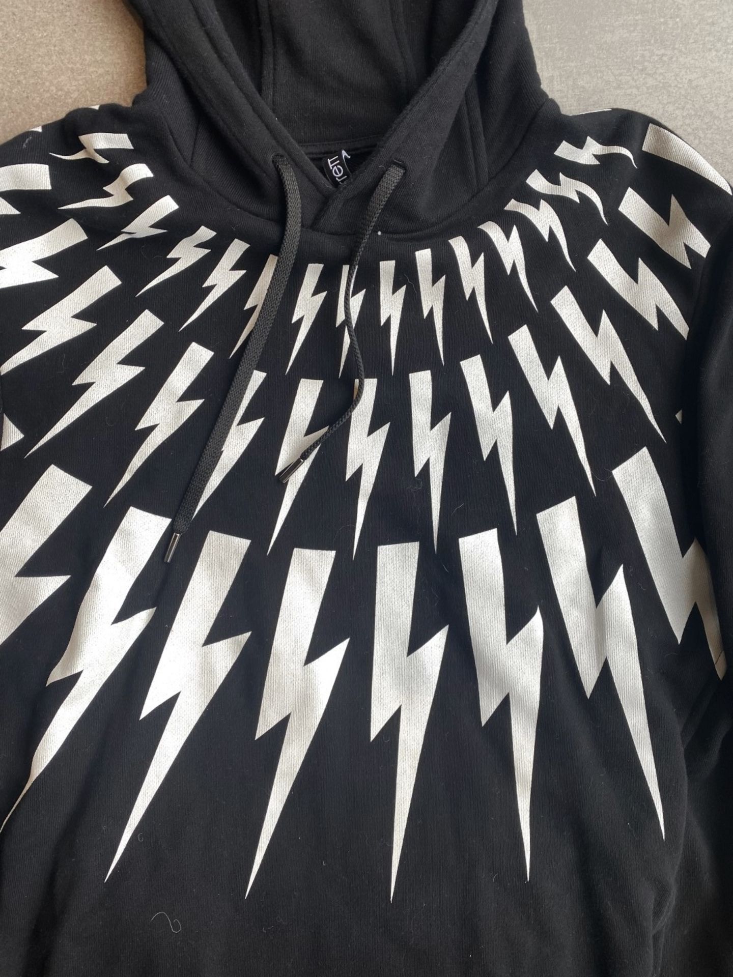 1 x Men's Genuine Neil Barrett LIGHTNING BOLT Hoodie In Black - Size: Slim Fit Medium - RRP £595.00 - Image 6 of 8